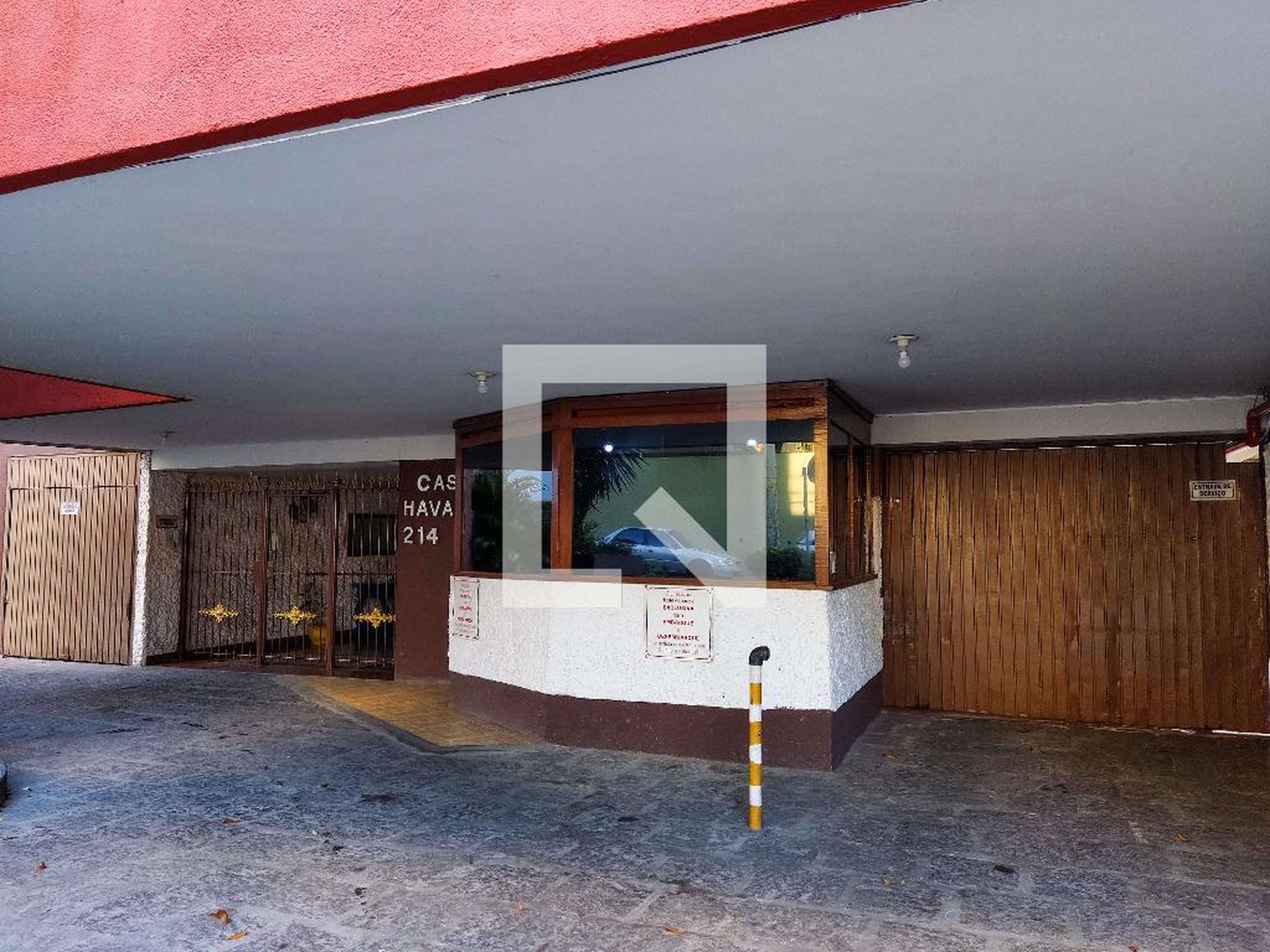 Fachada do Condomínio Edifício Casa Havana