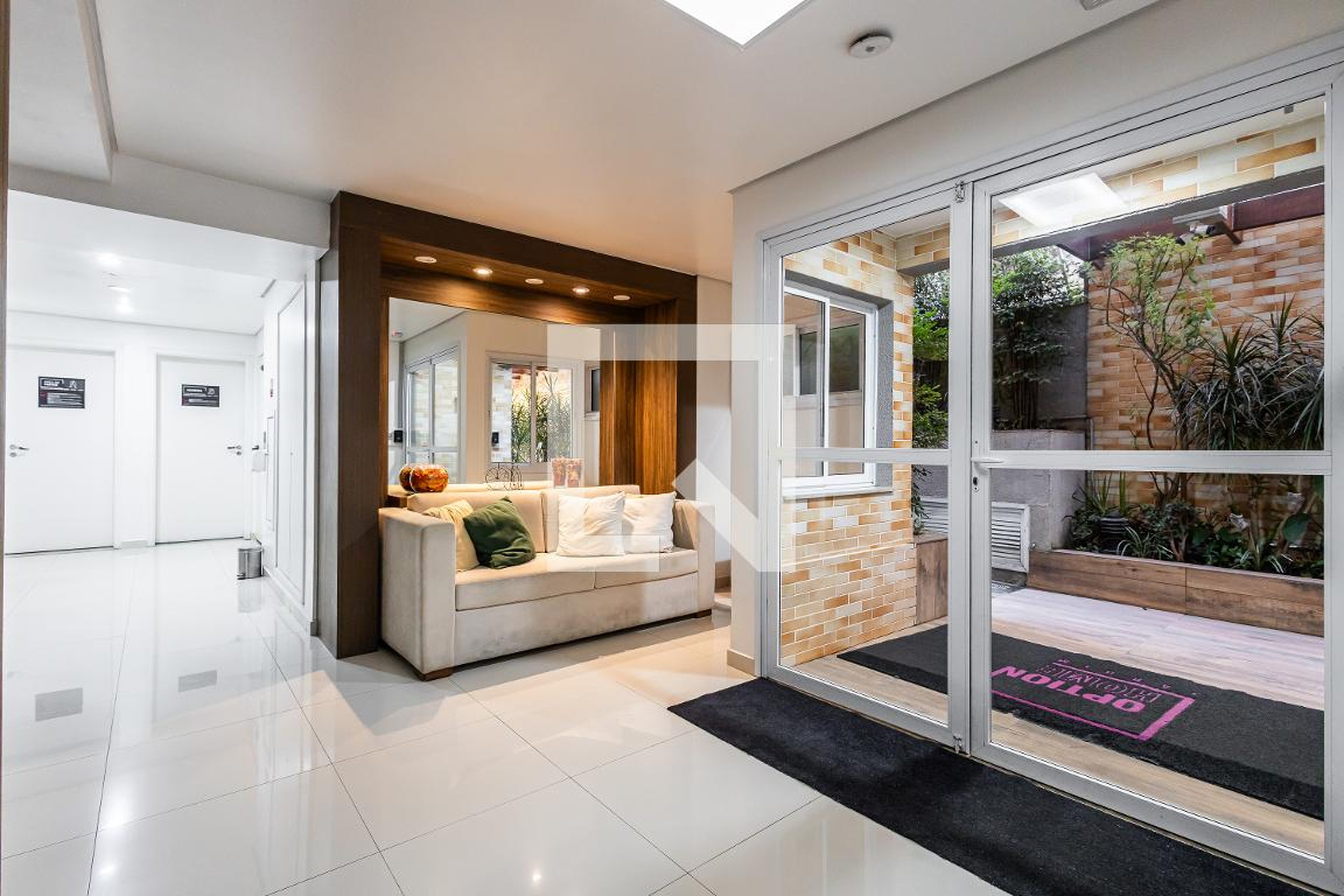 Hall de entrada - Option Home