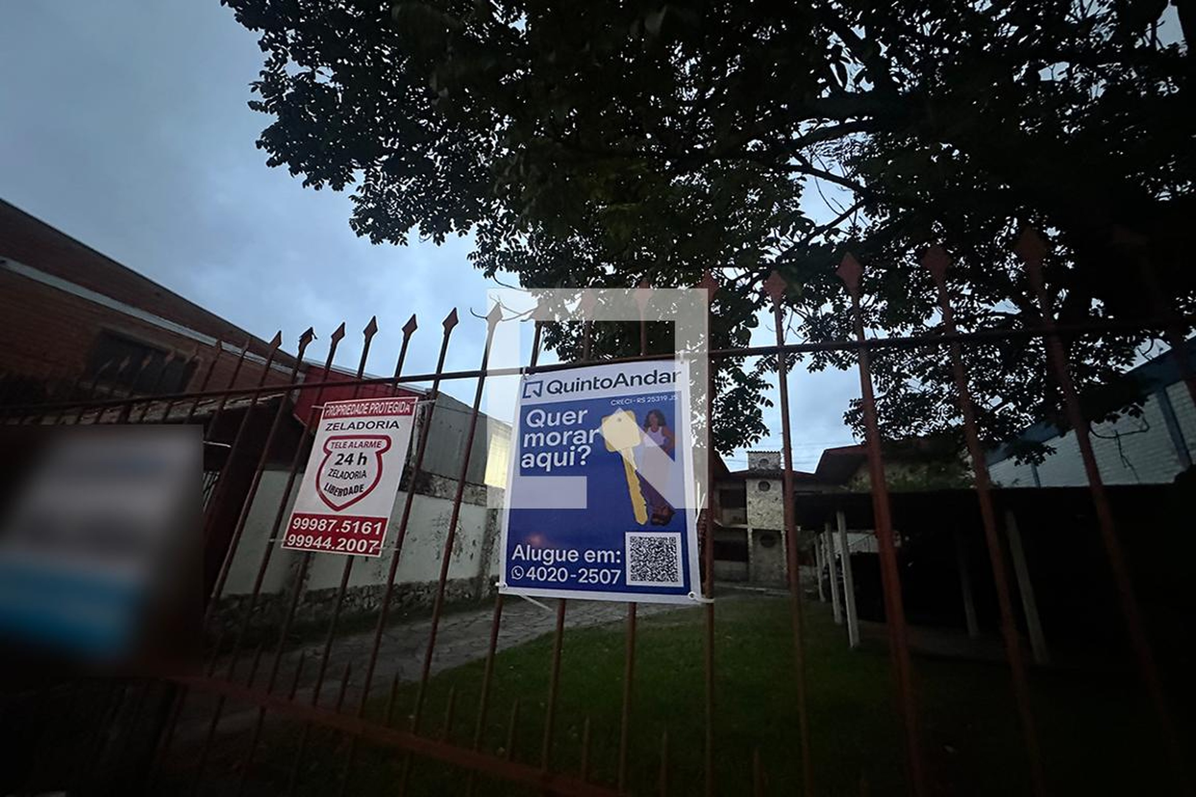 Fachada Condomínio em Rua dos Pinheiros, 193