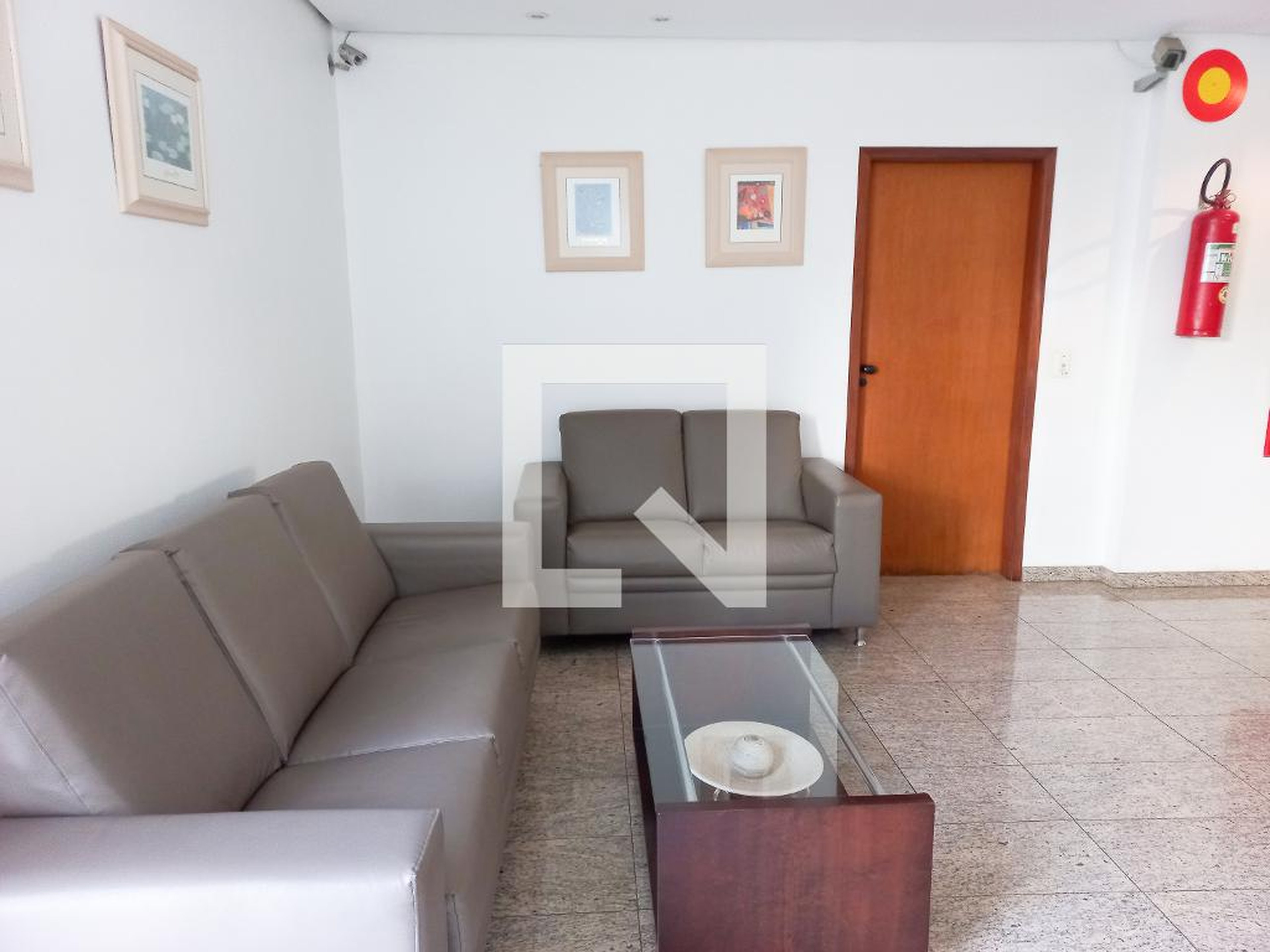 Hall de Entrada - Edifício Lezigny