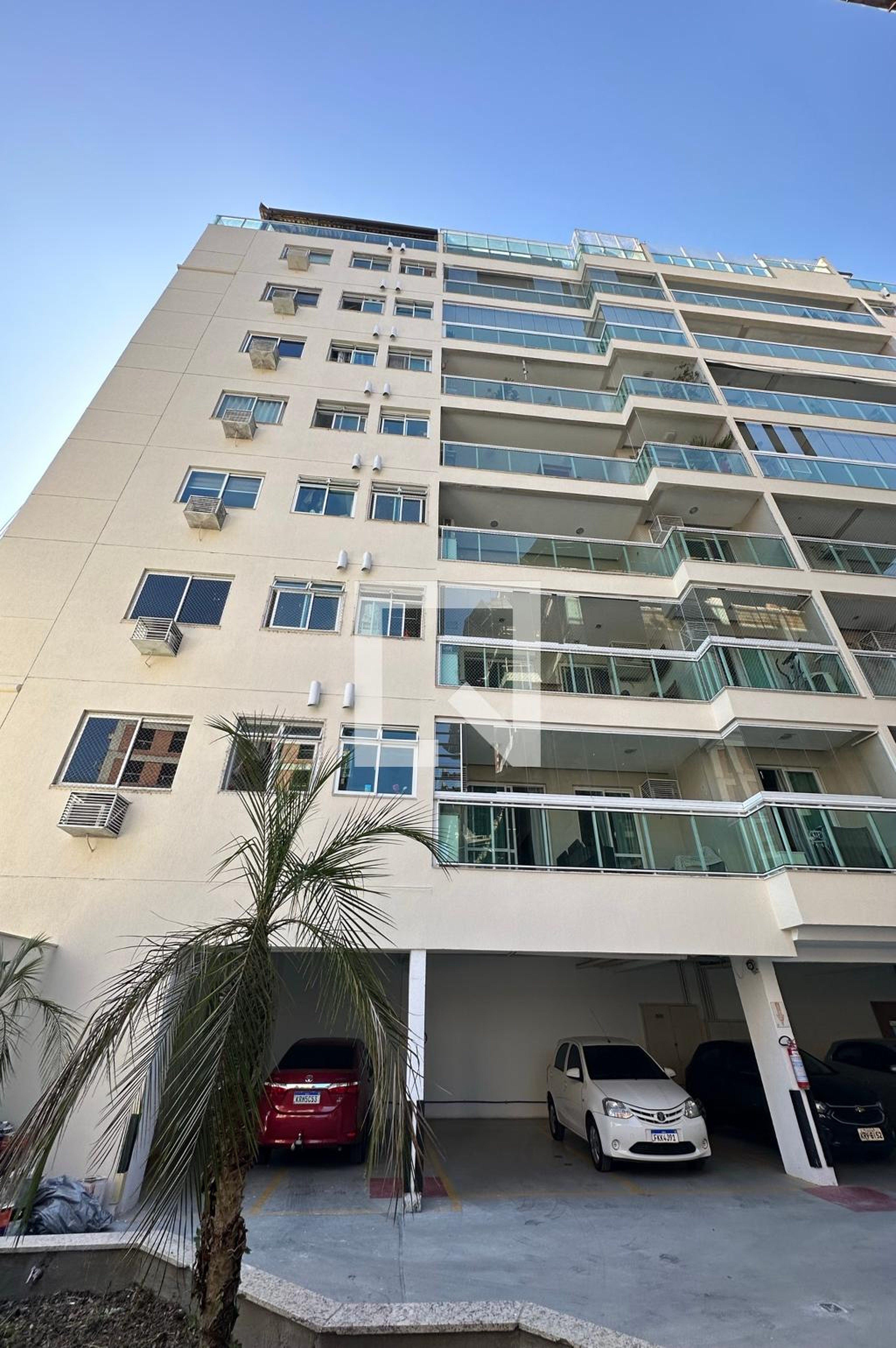 Fachada do Prédio Condomínio Village Botanique