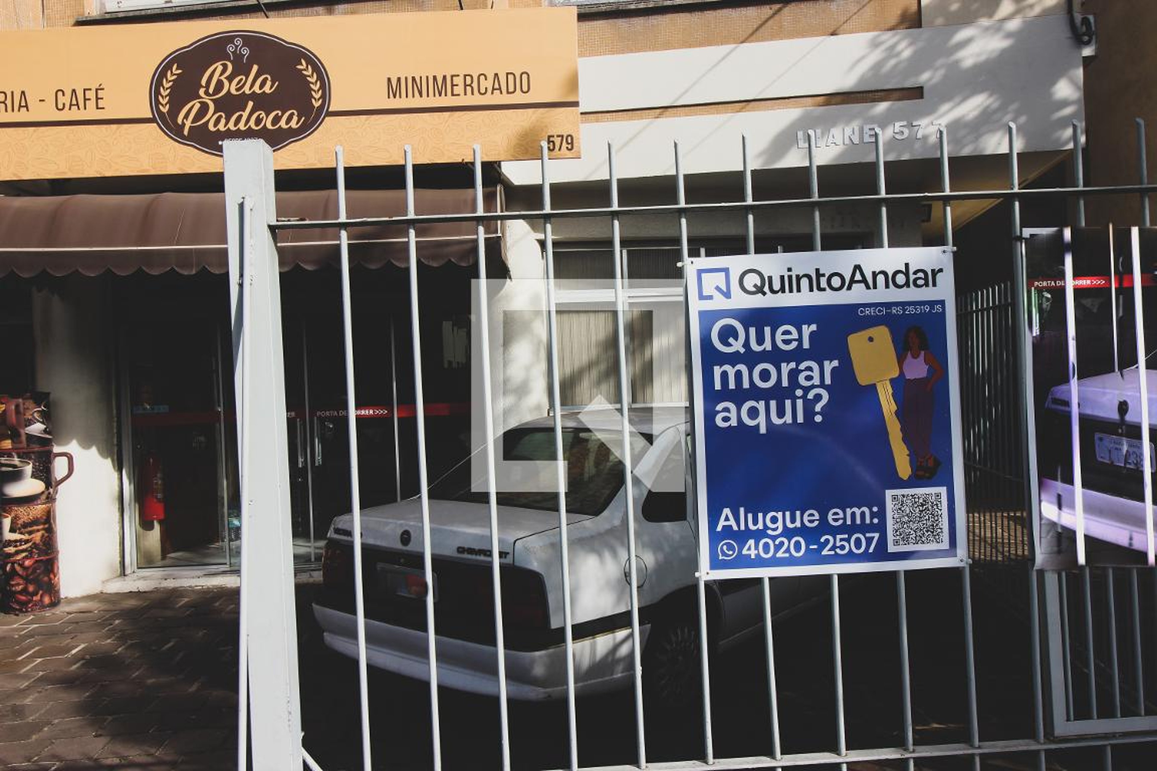 Fachada do Prédio Condomínio Liane