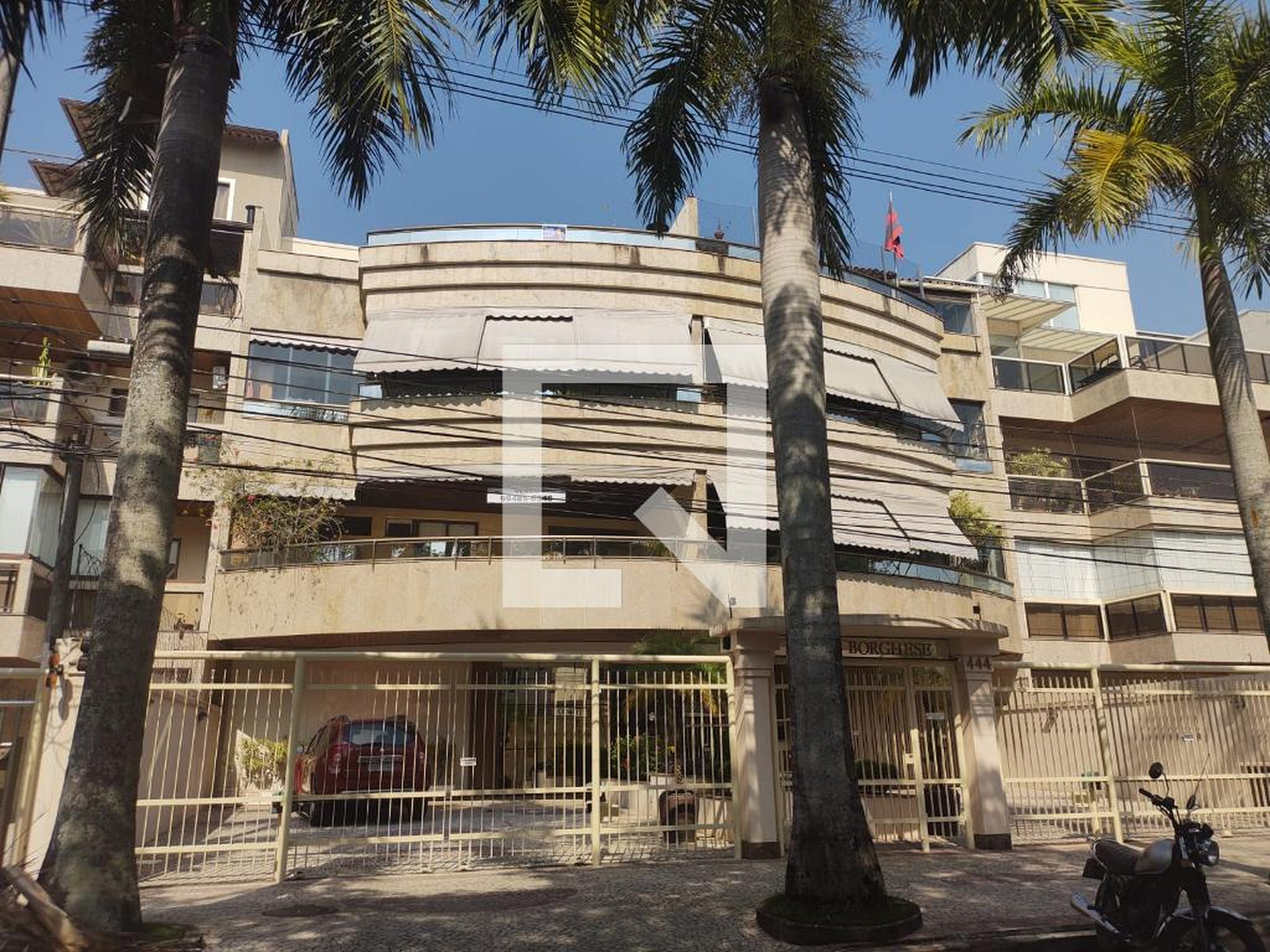 Fachada do Prédio Condomínio Vila Borghese