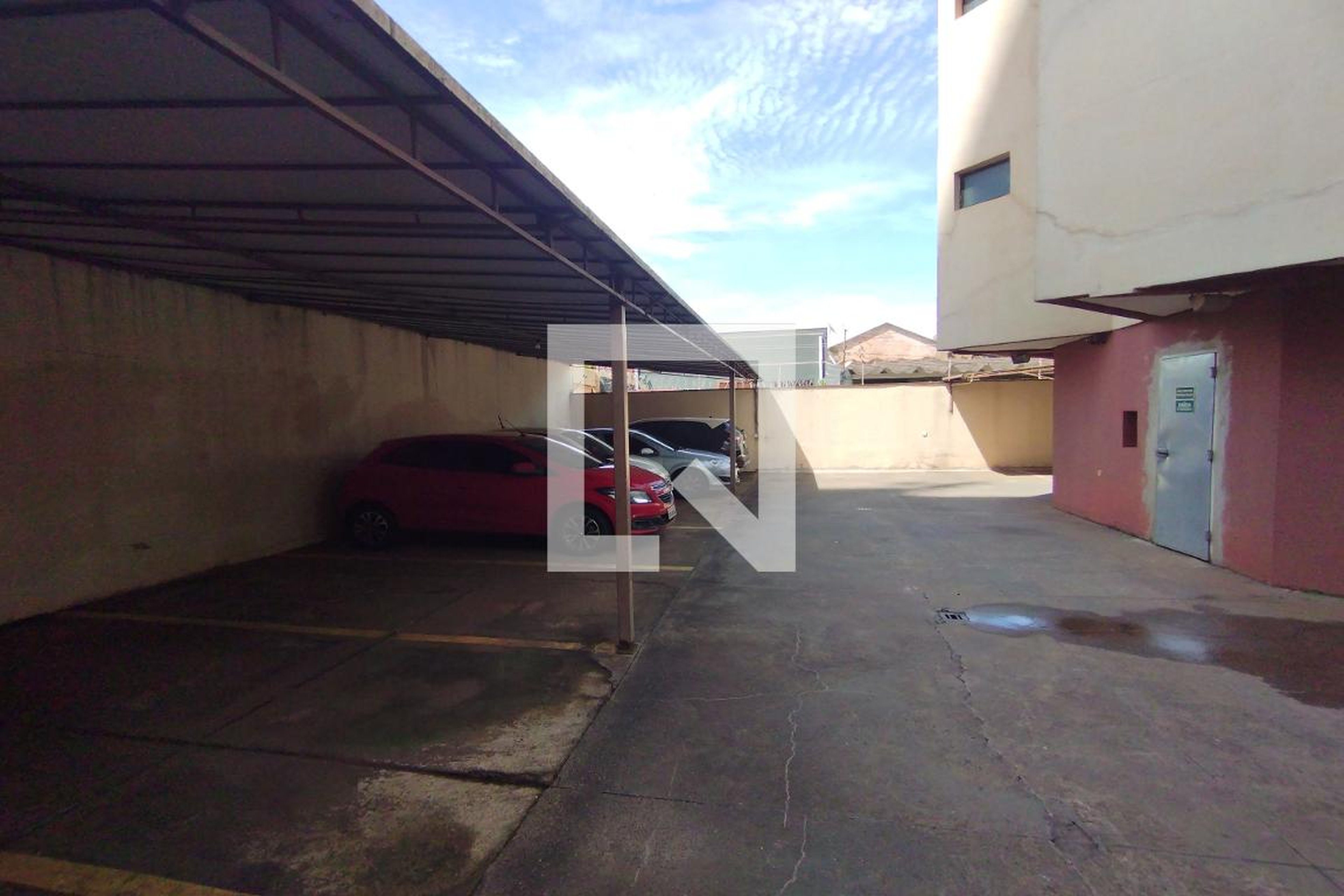 Estacionamento - Laerte Bertagna