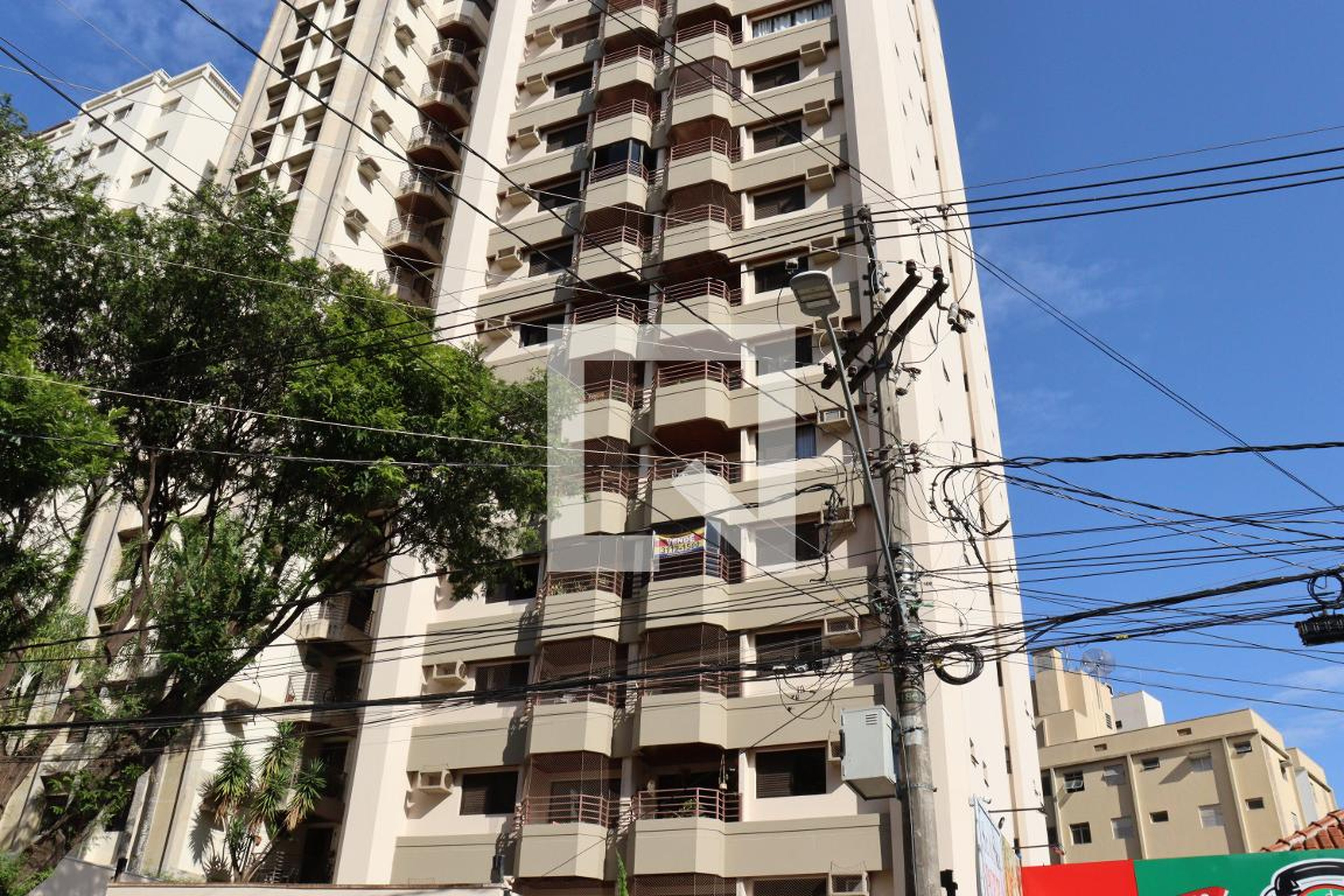 Fachada do Prédio Condomínio em Rua Major Solon, 655