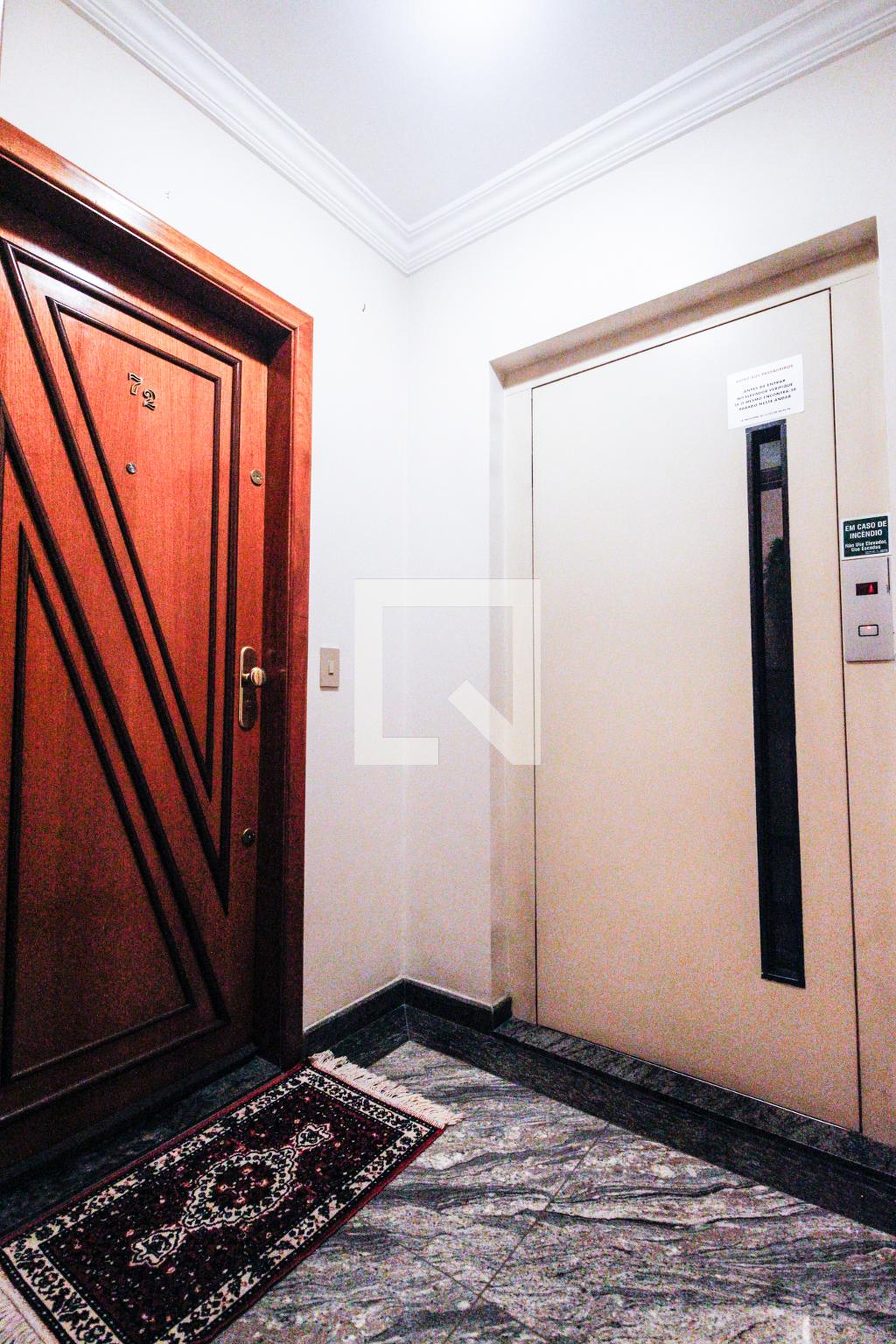 Hall social - Edifício Esmeralda Fernanda