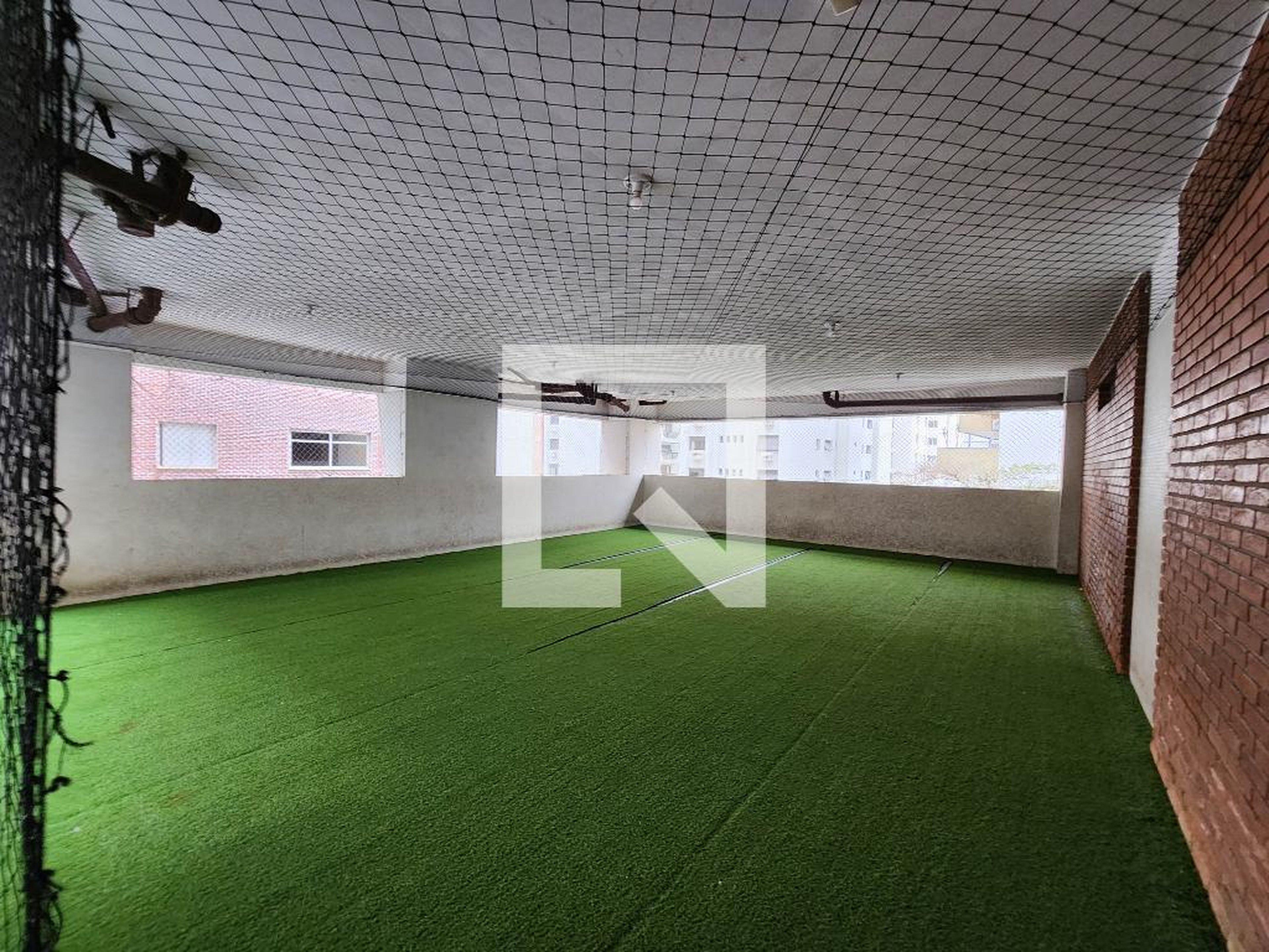 Quadra Esportiva - Silvia e Daniela