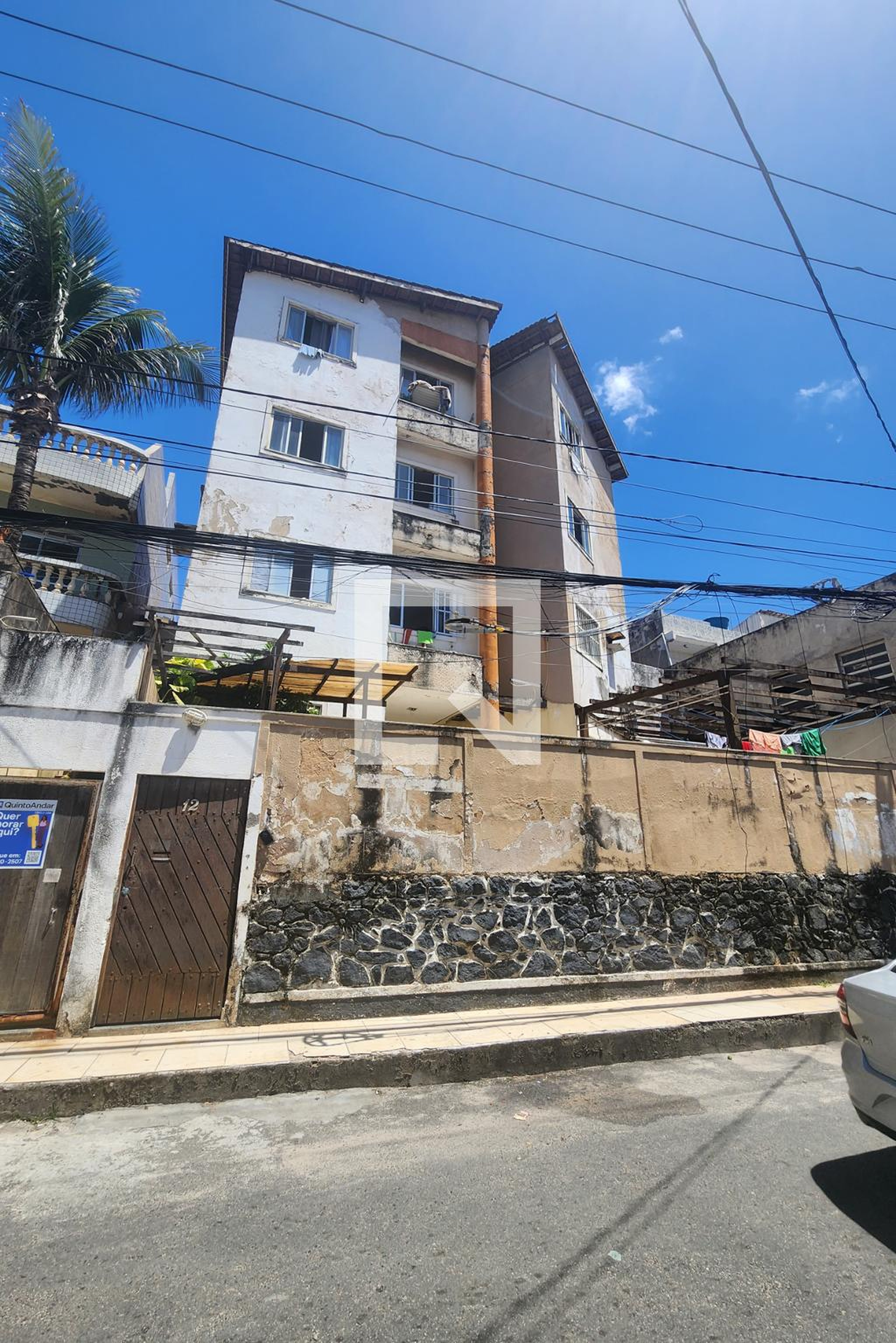 Fachada Condomínio em Rua da Aurora, 00012