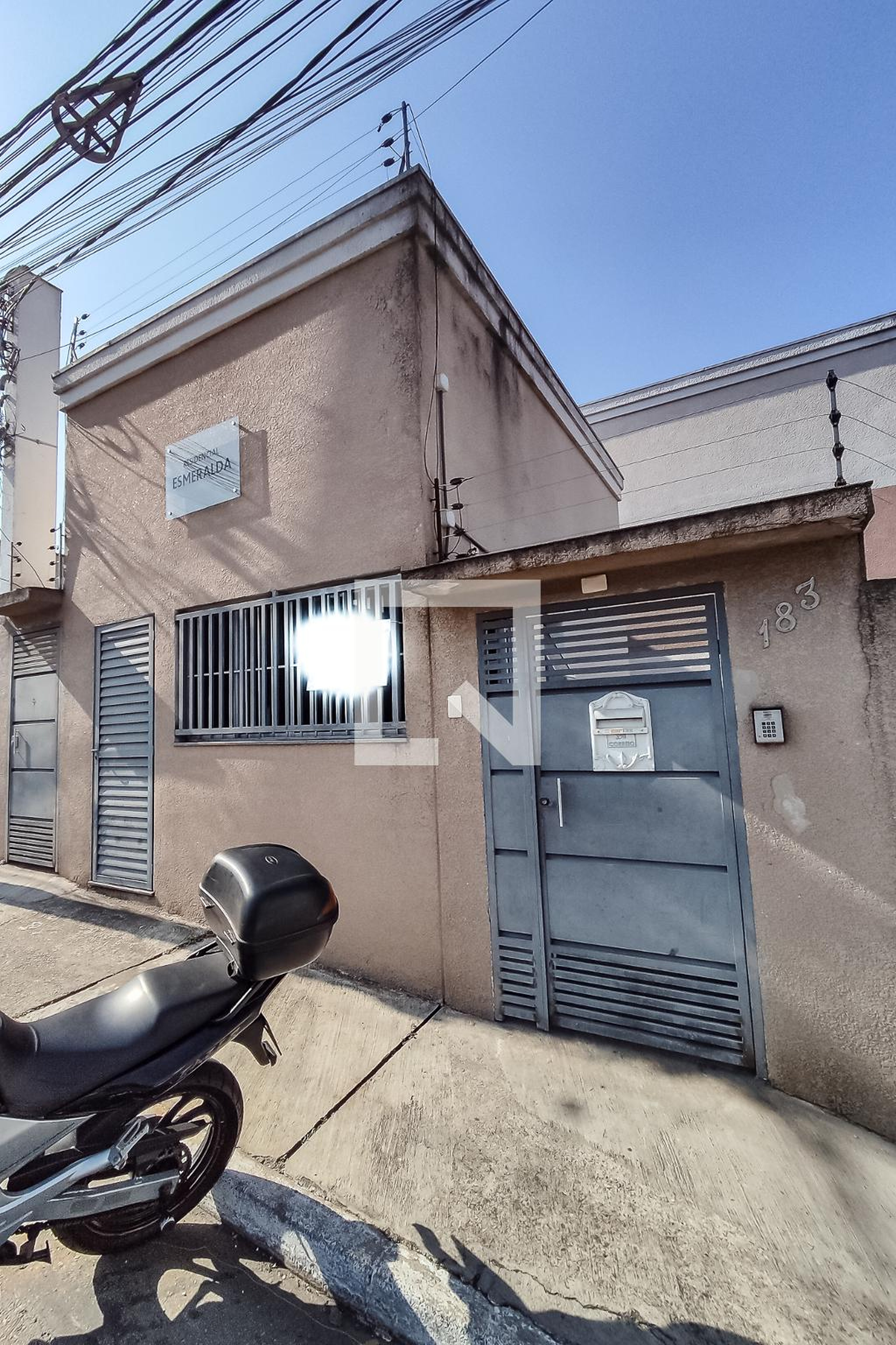 Fachada Residencial Esmeralda