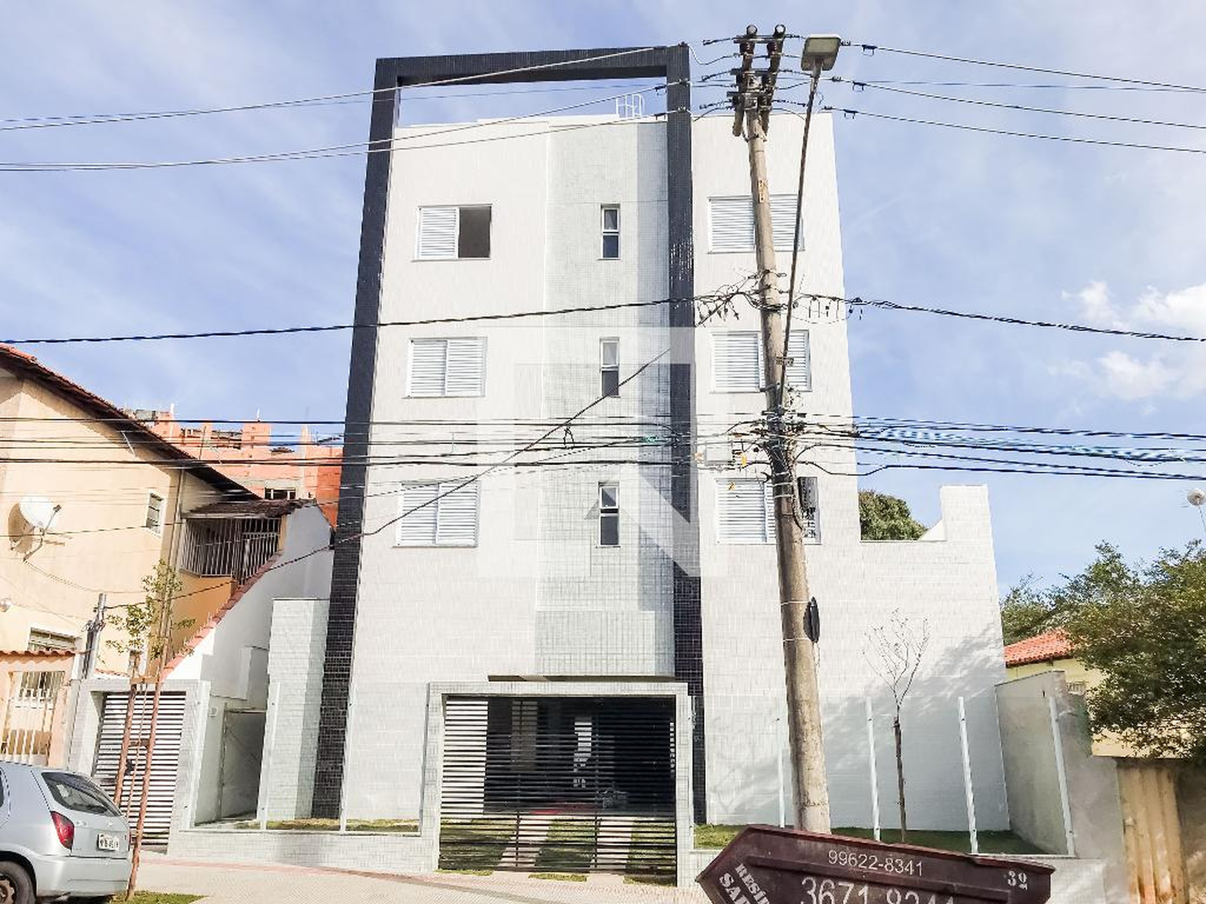 Fachada Condomínio em Rua Mantiqueira, 272