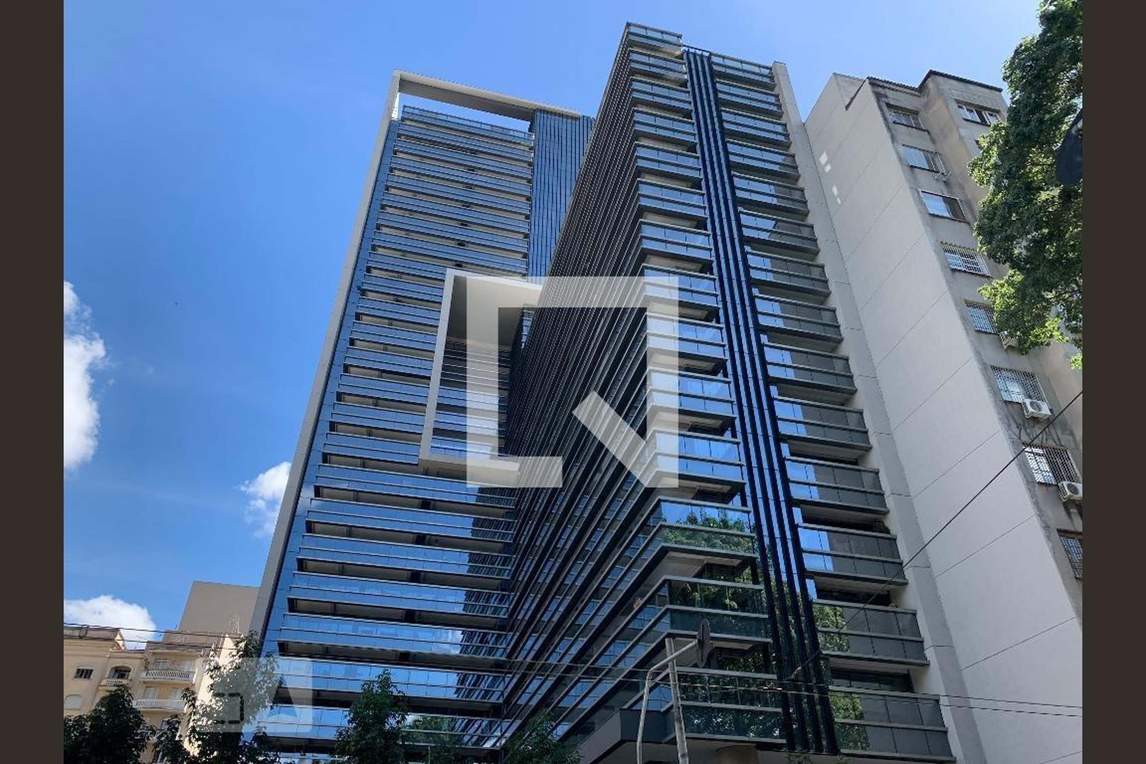 Fachada do Prédio Condomínio Setin Downtown Praça da República