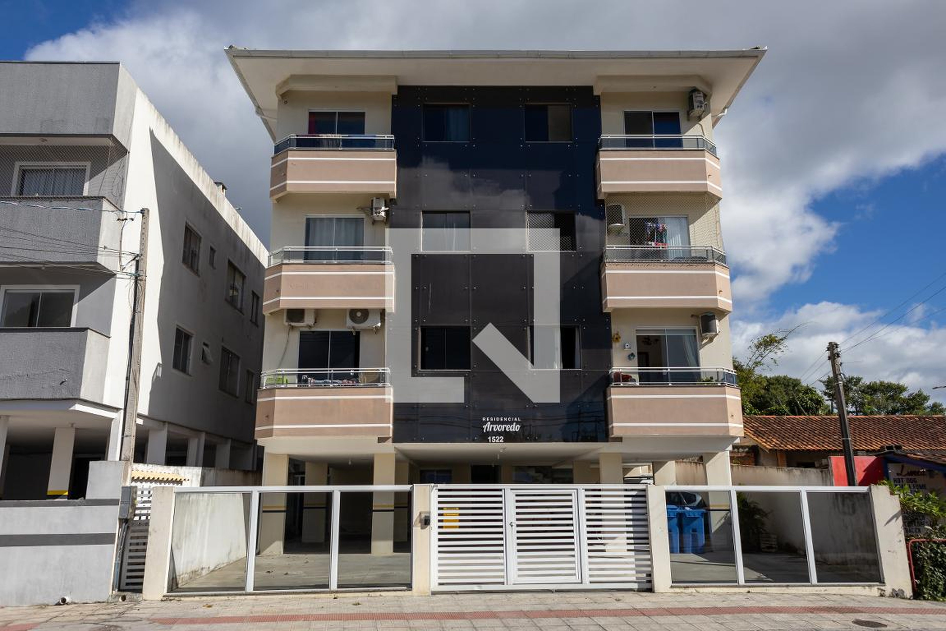 Fachada do Prédio Residencial Arvoredo