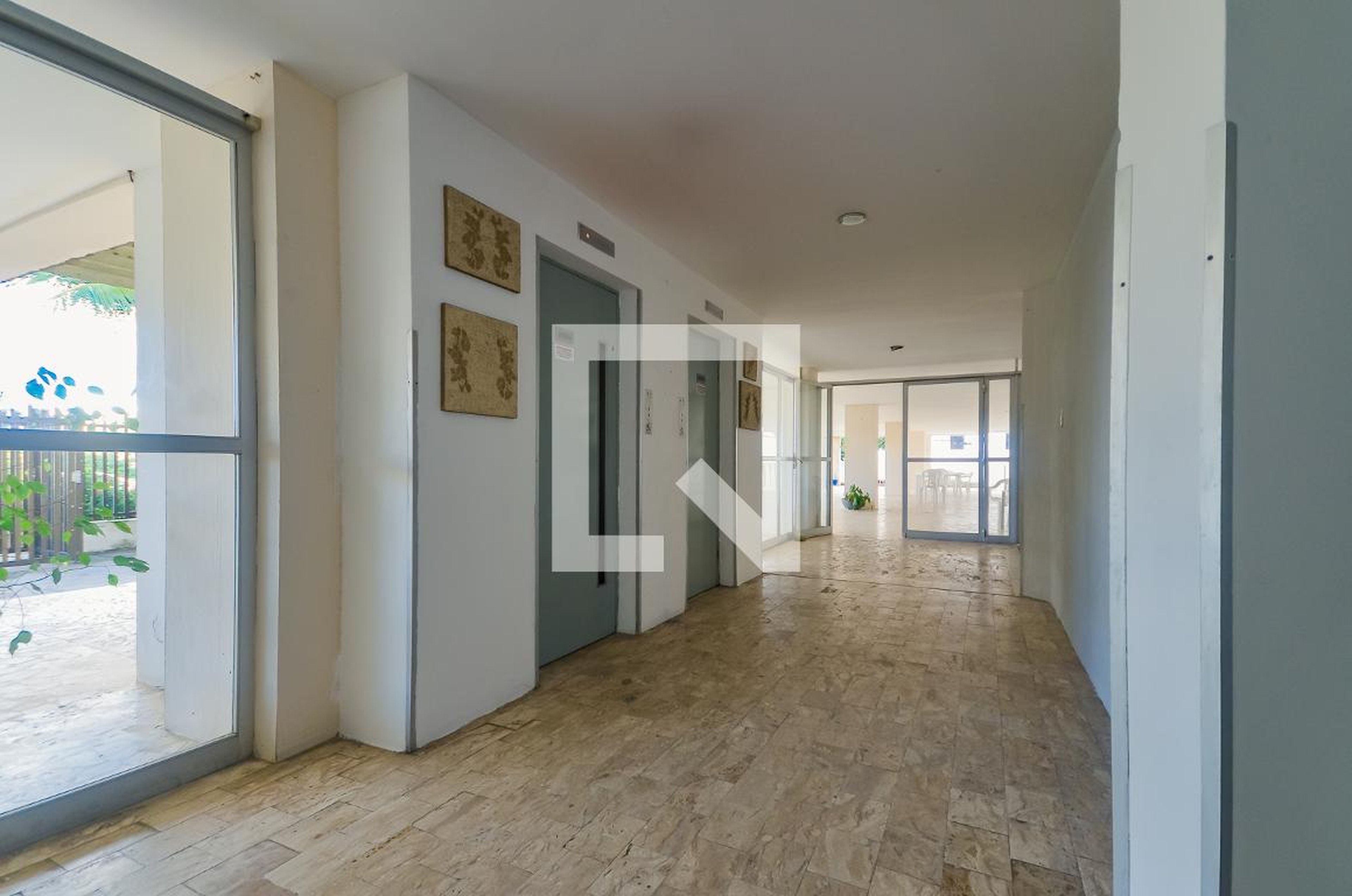 Hall de Entrada - Goya