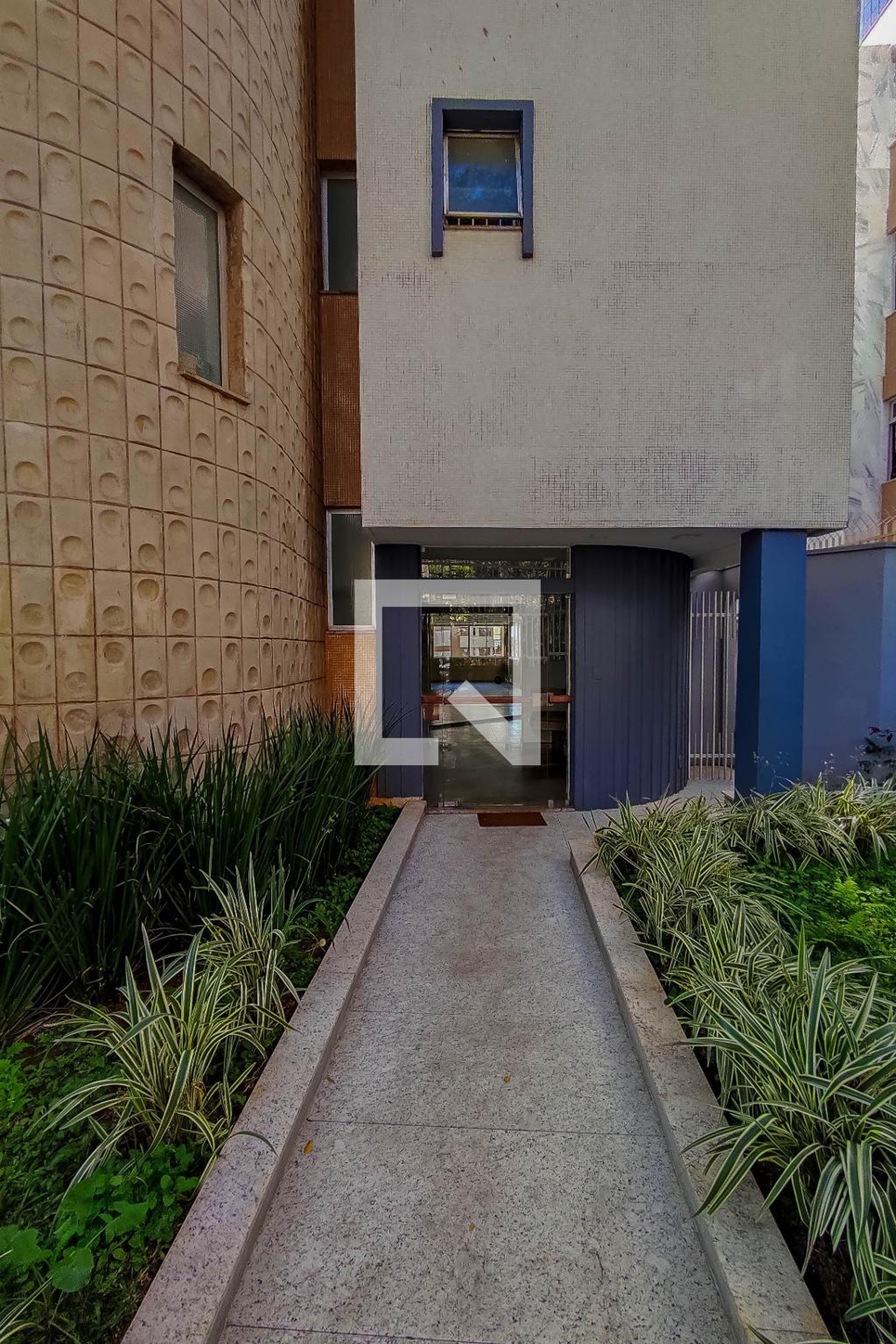 Entrada Edifício Parati