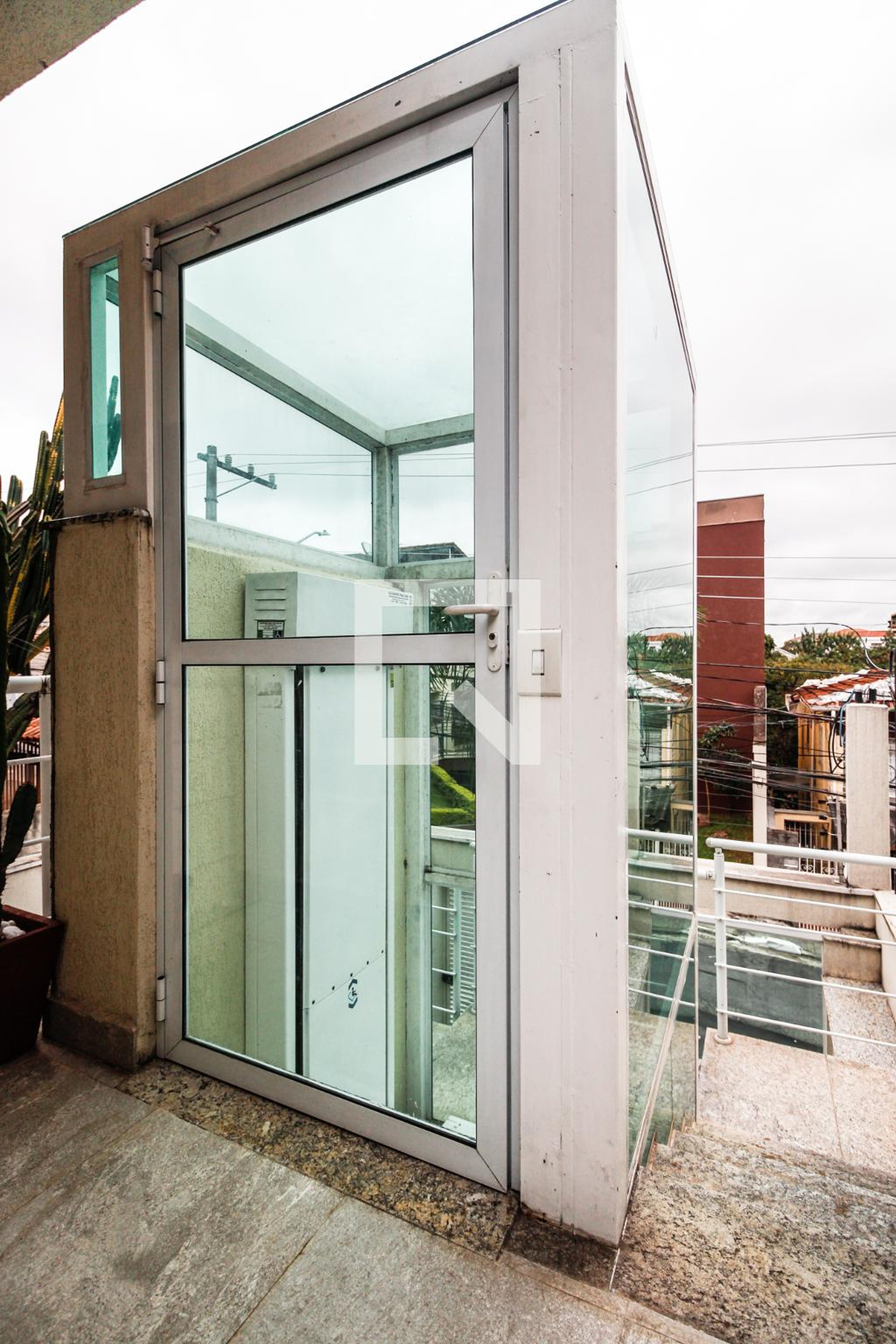 Elevador - Caravelas