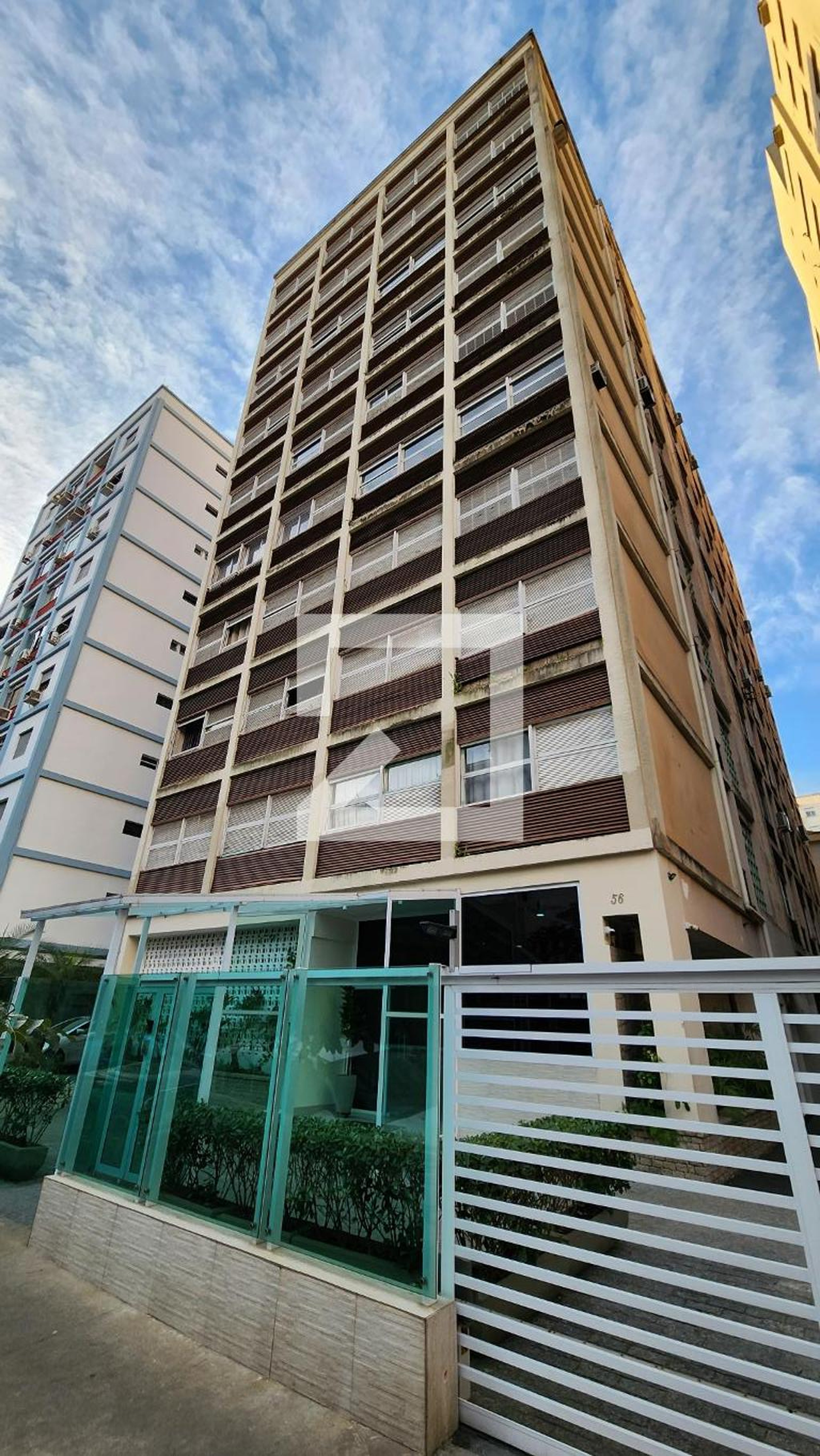 Fachada do Prédio Condomínio Oeste