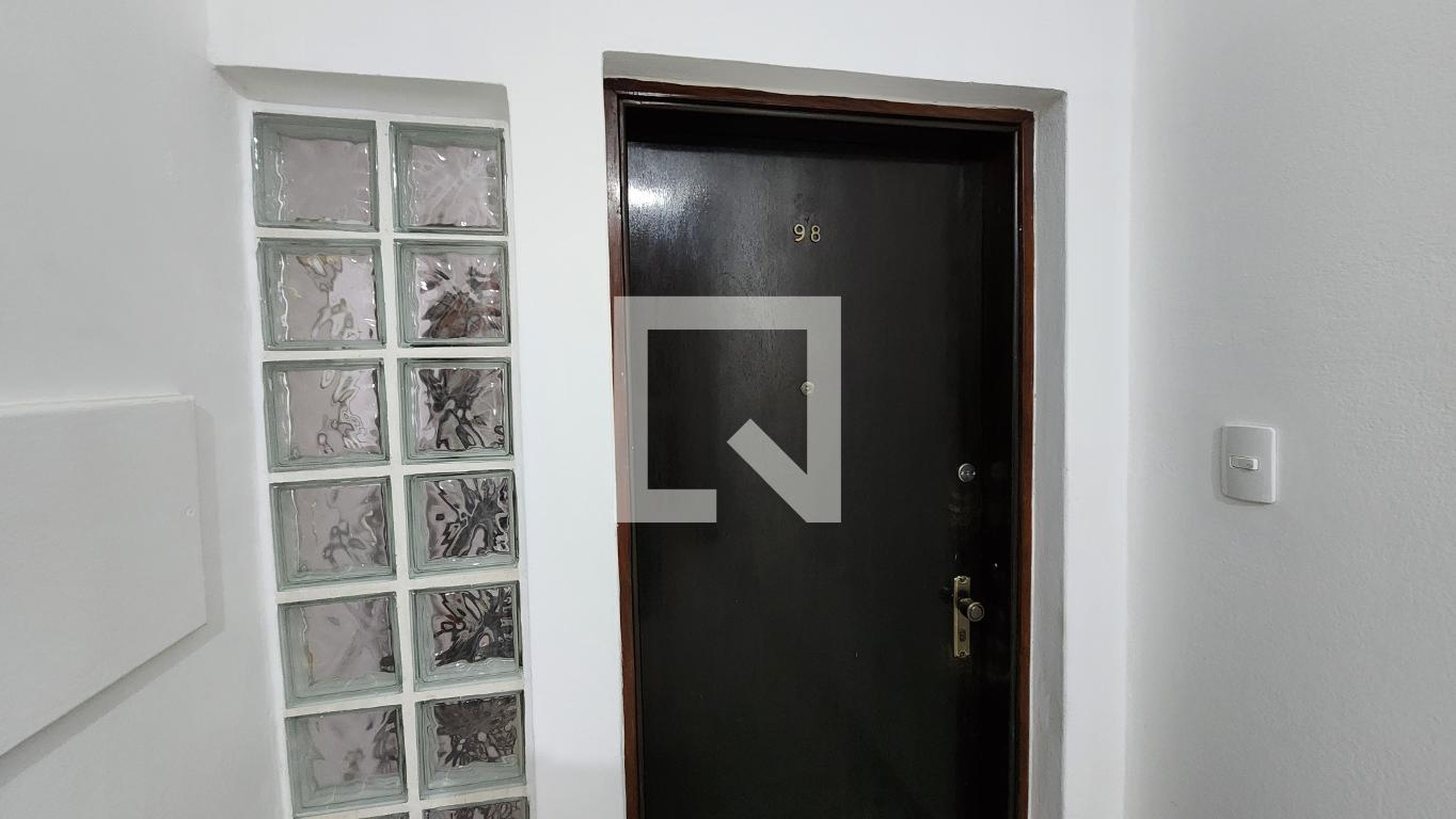 Entrada - Oeste
