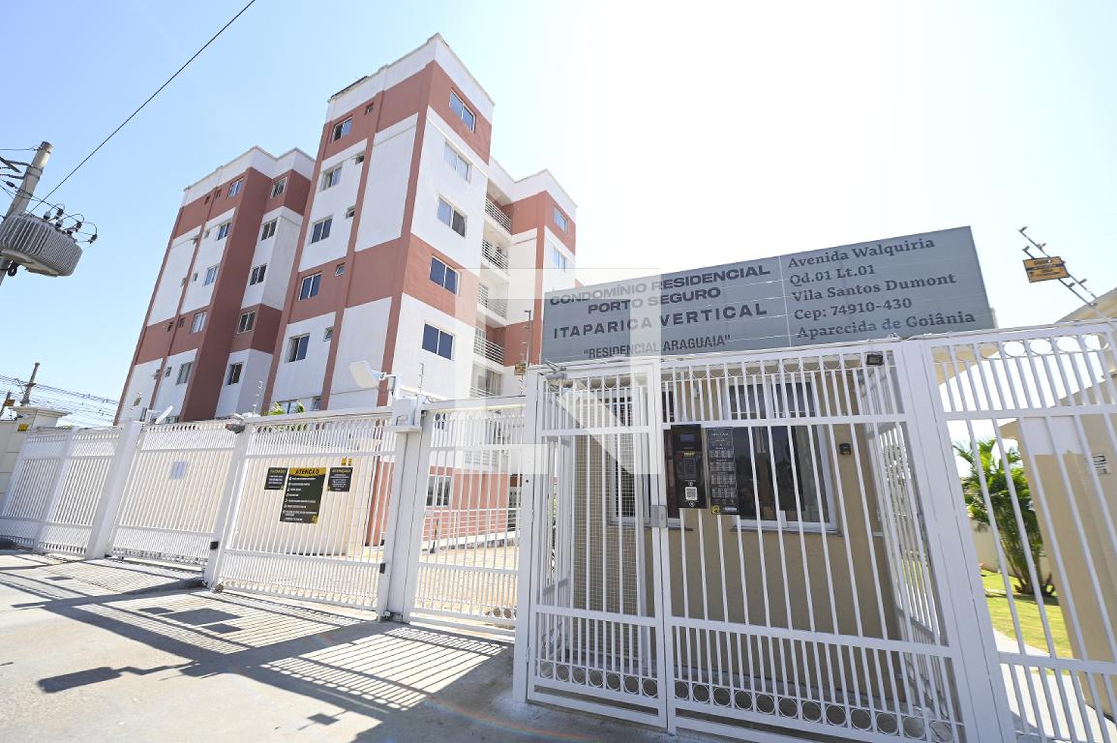 Fachada Condomínio em Avenida Walquíria, 701