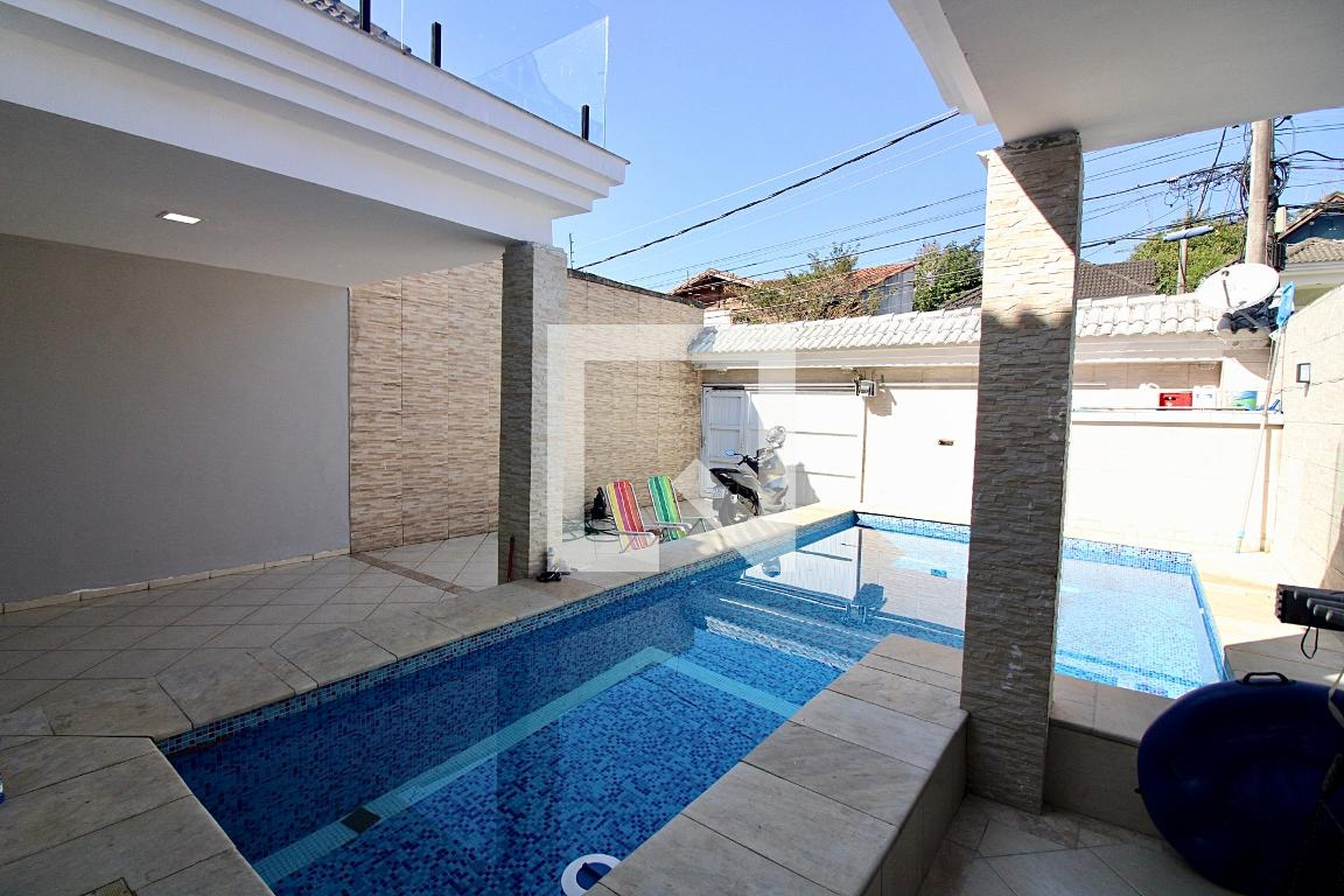 Piscina - Pedra do Sol