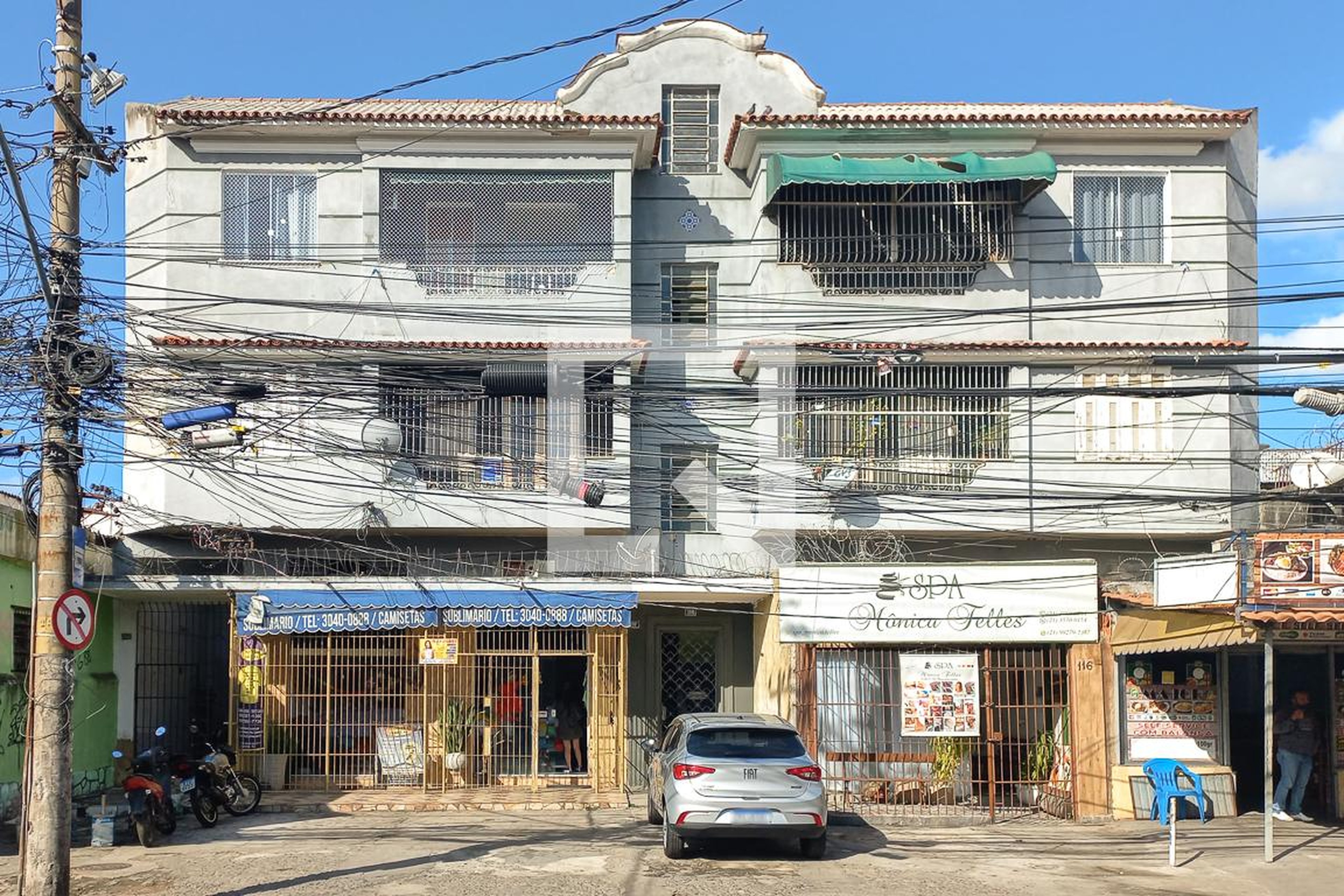 Fachada do Prédio Condomínio em Avenida Teixeira de Castro, 116