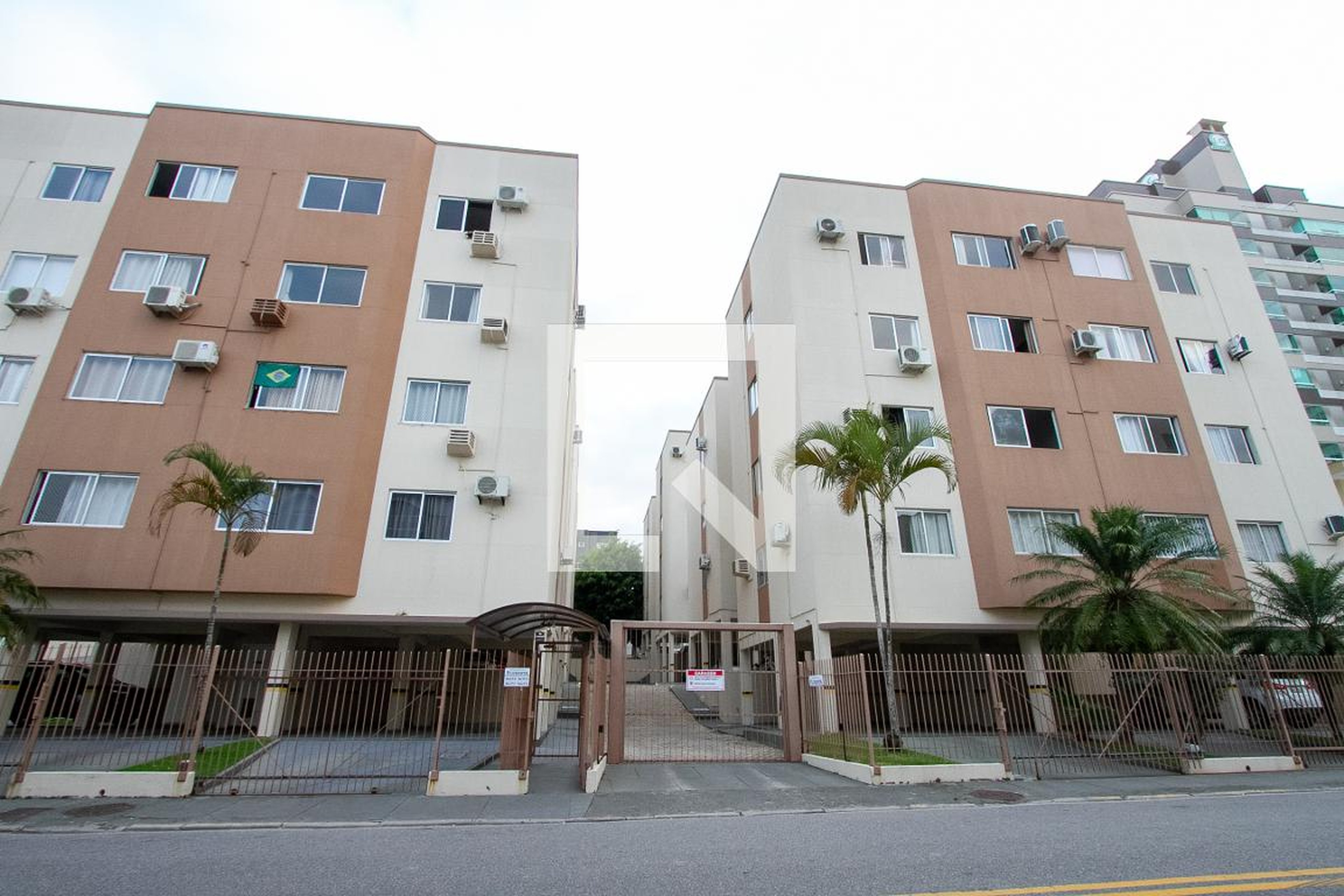 Fachada Residencial Floresta