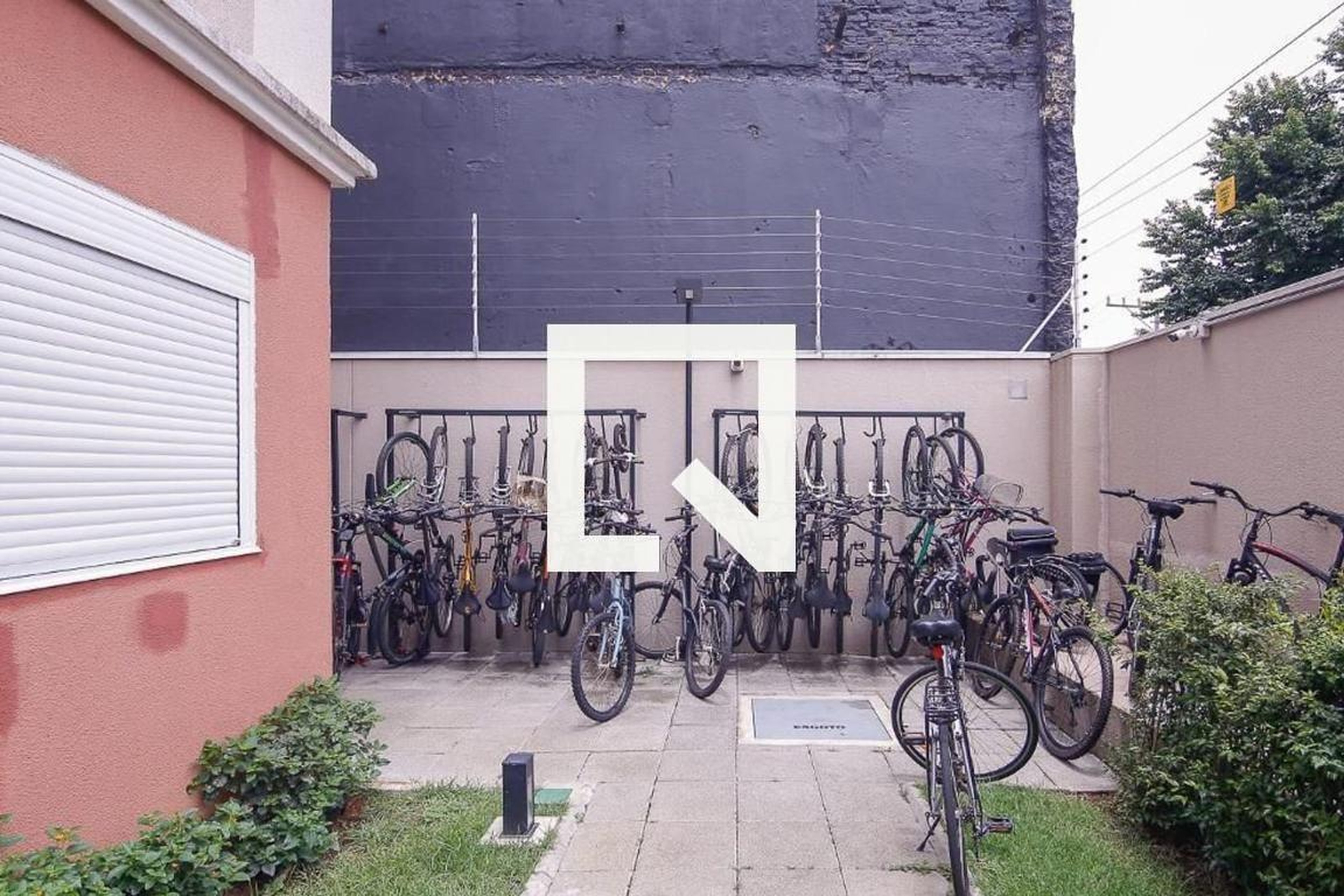 Bicicletario - Viva Benx Leopoldina - São Paulo