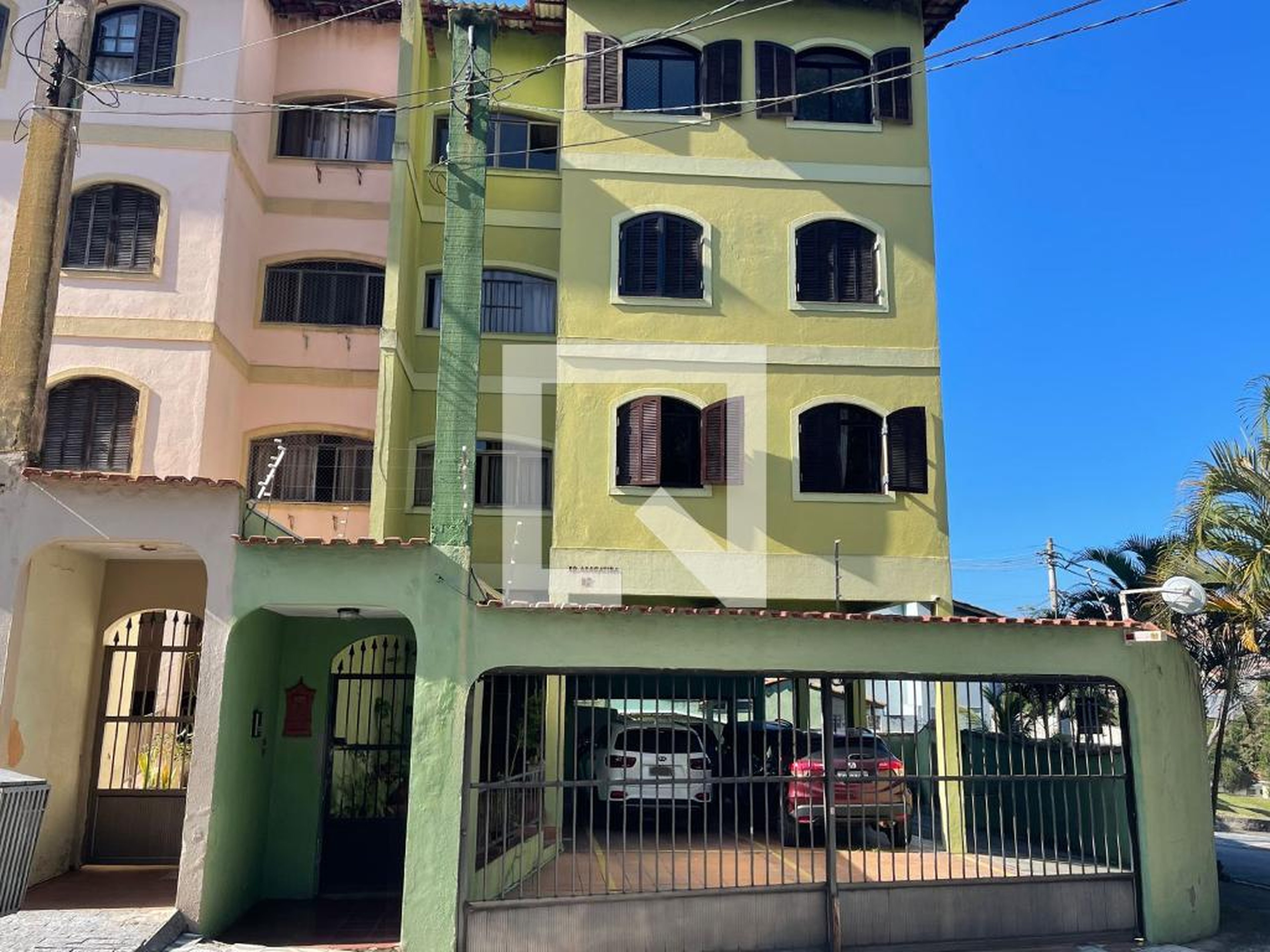 Fachada Edifício Araçatiba