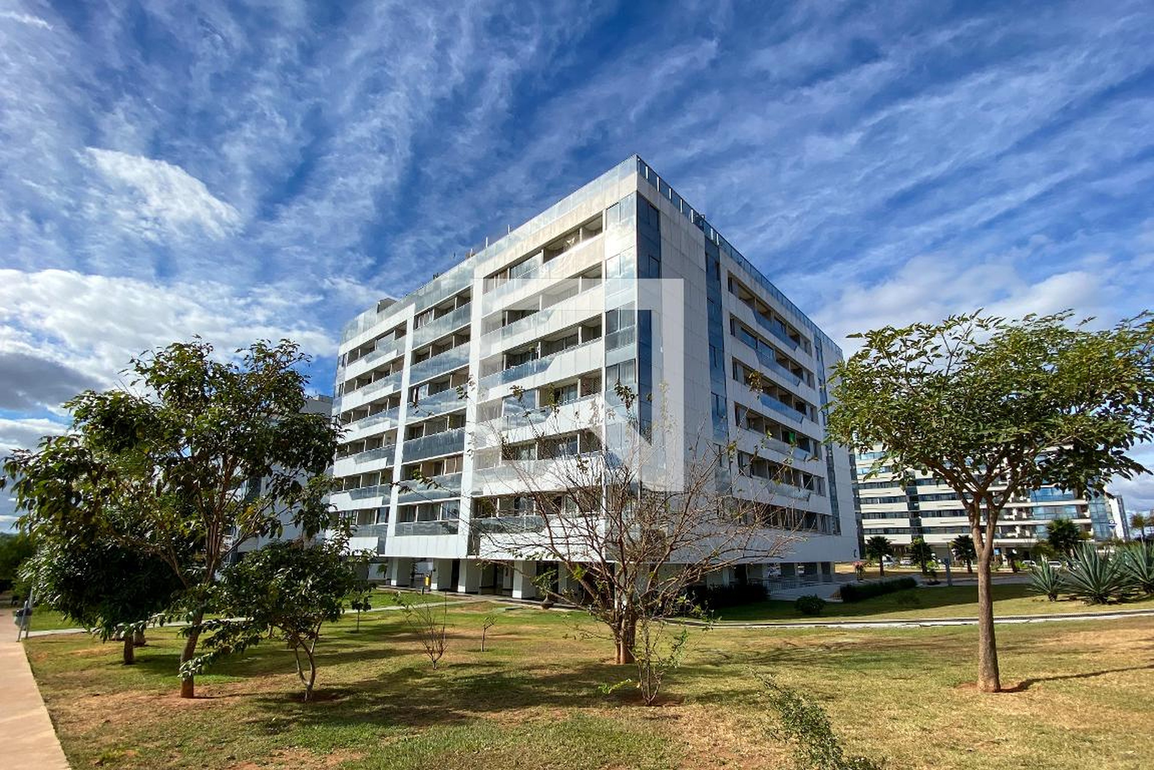 Fachada Condomínio em Sqnw 307, Bloco C, 404