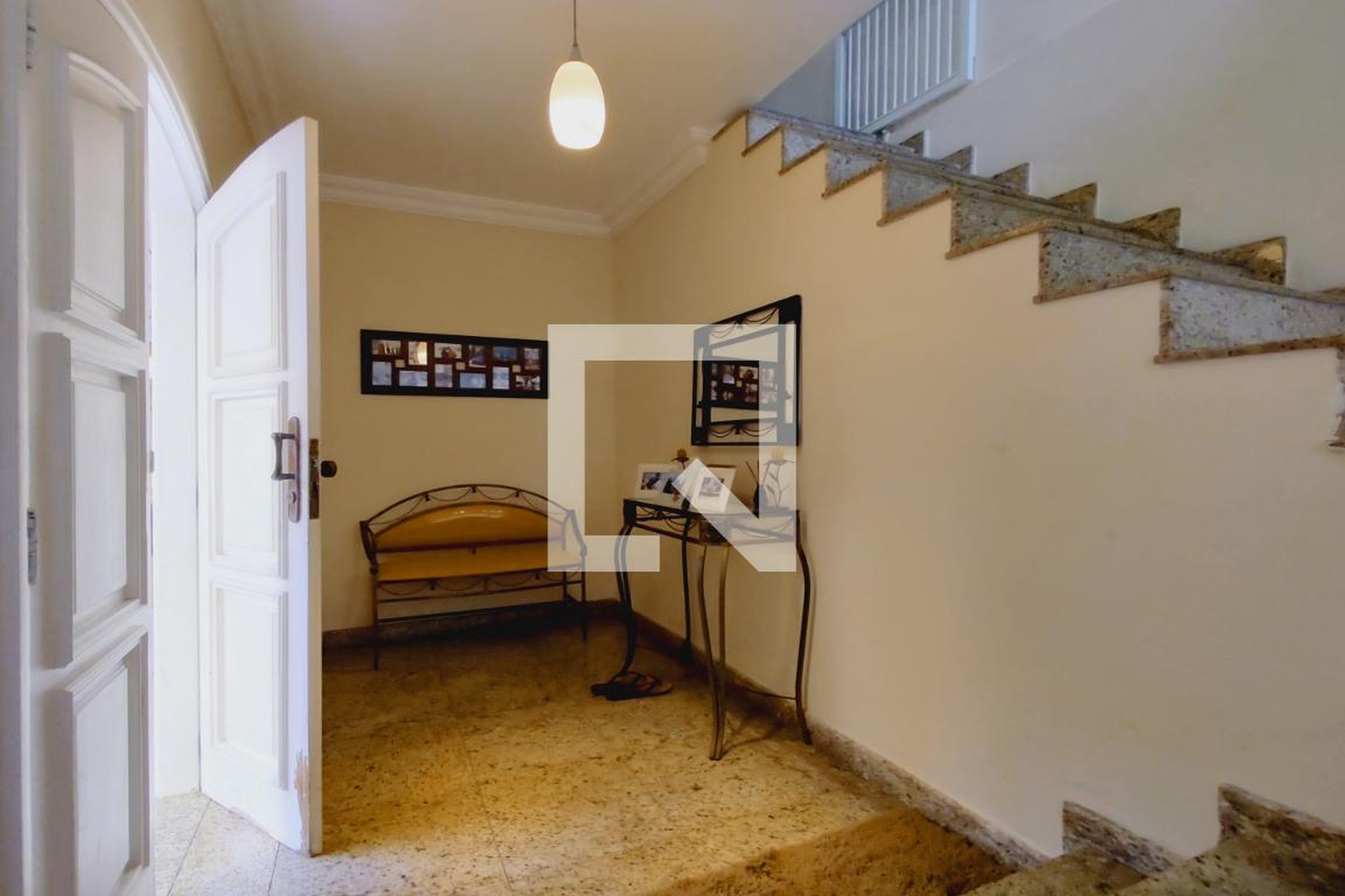 Hall de entrada - Jardim Clarice