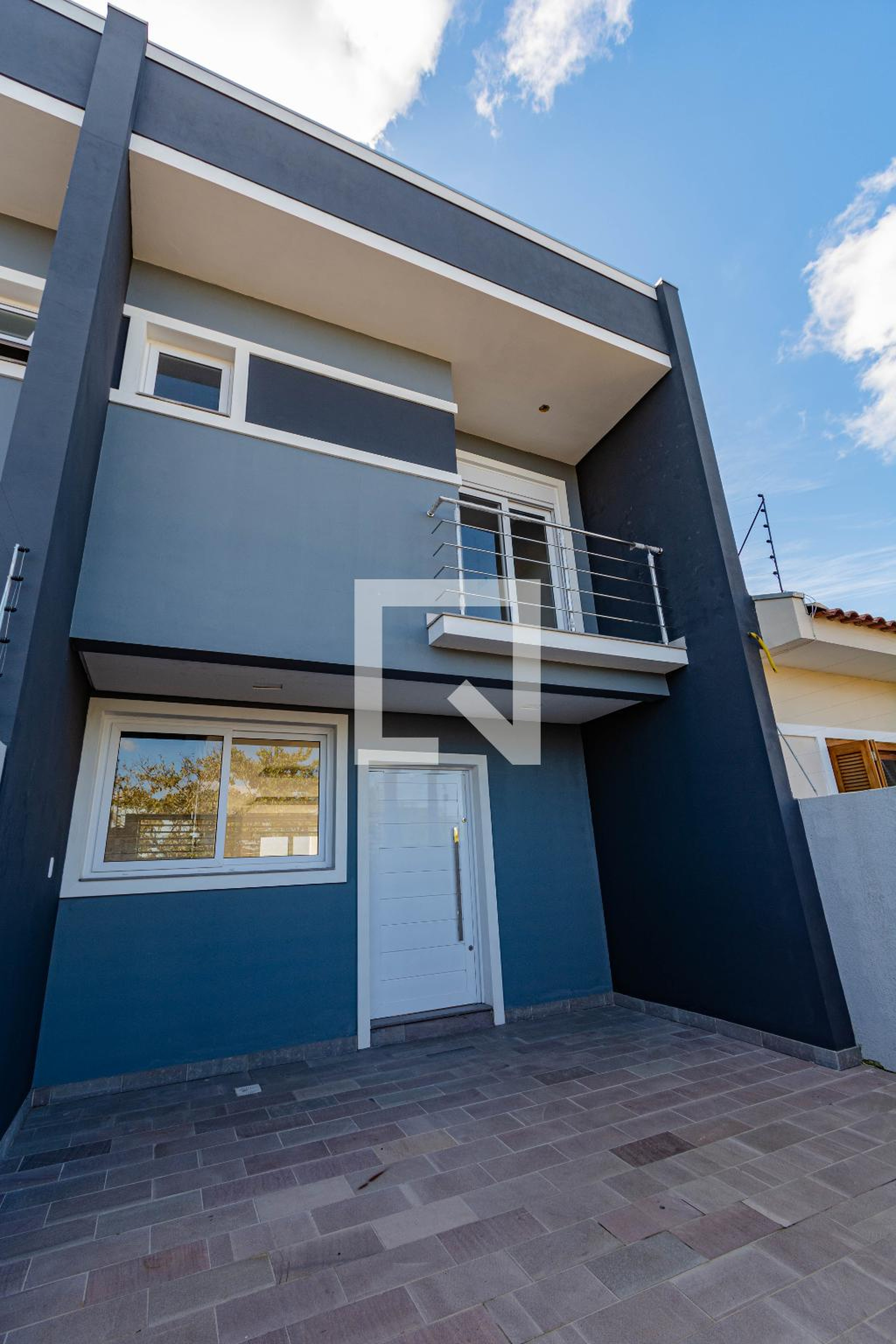 Fachada Condomínio em Rua da Erva Mate, 136