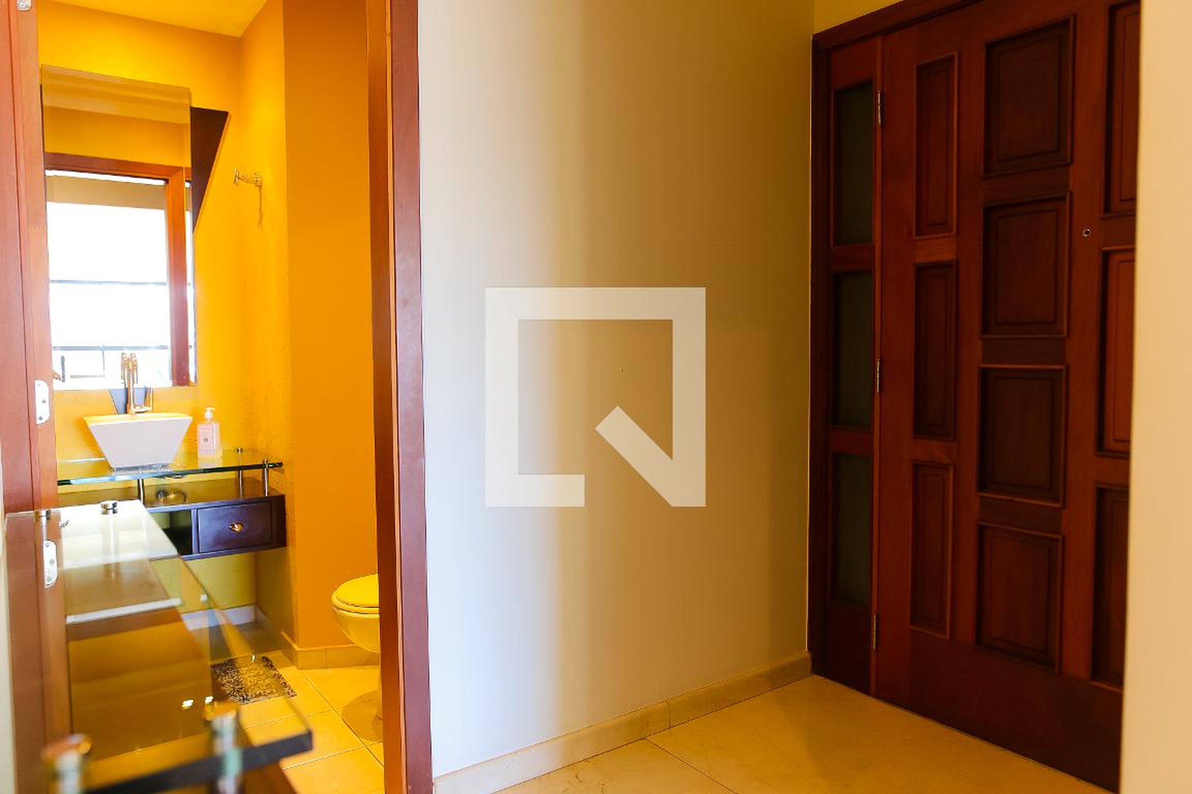 Entrada - Edifício Manuela