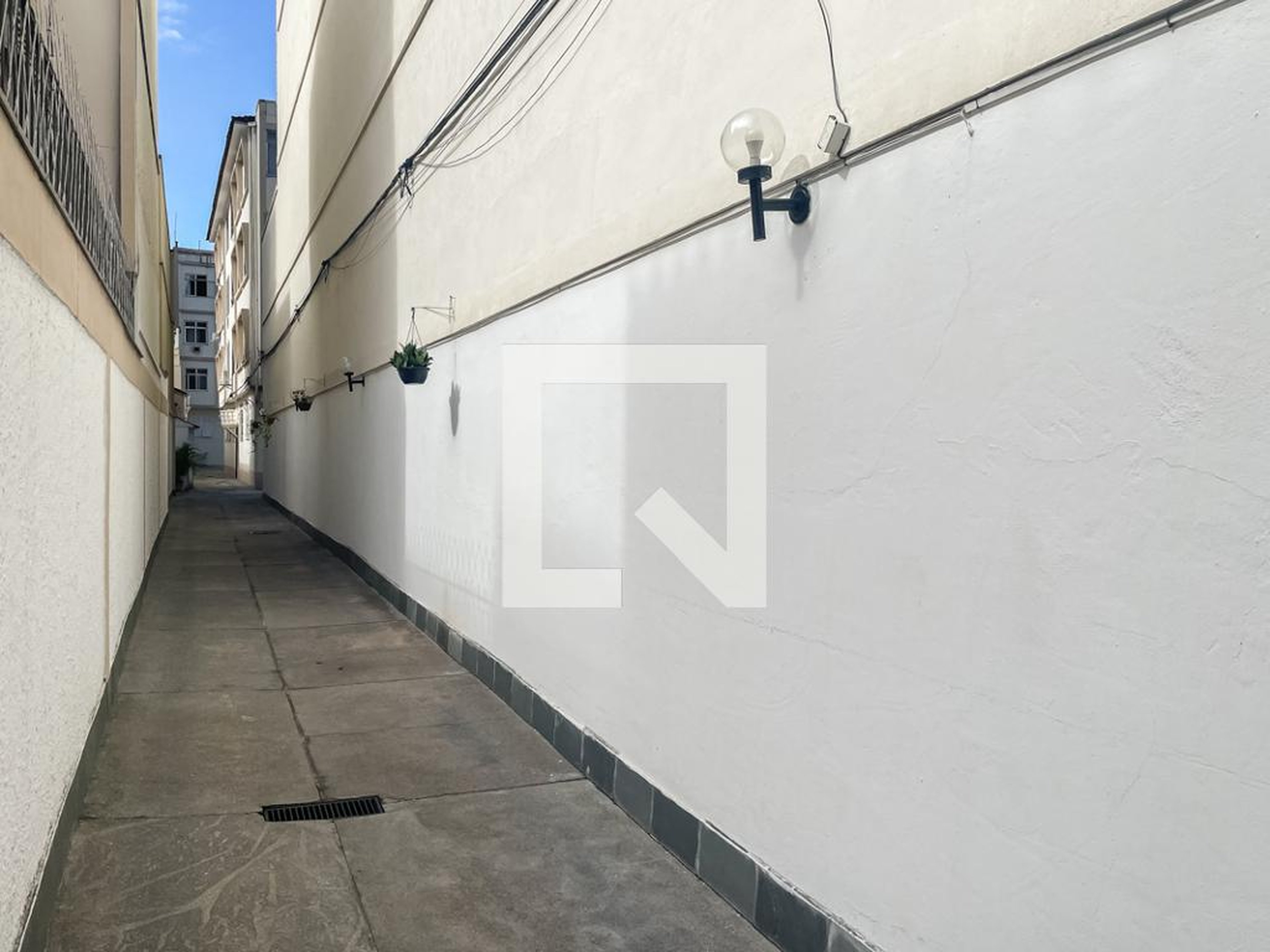 Entrada - Edificio Dona Delfina