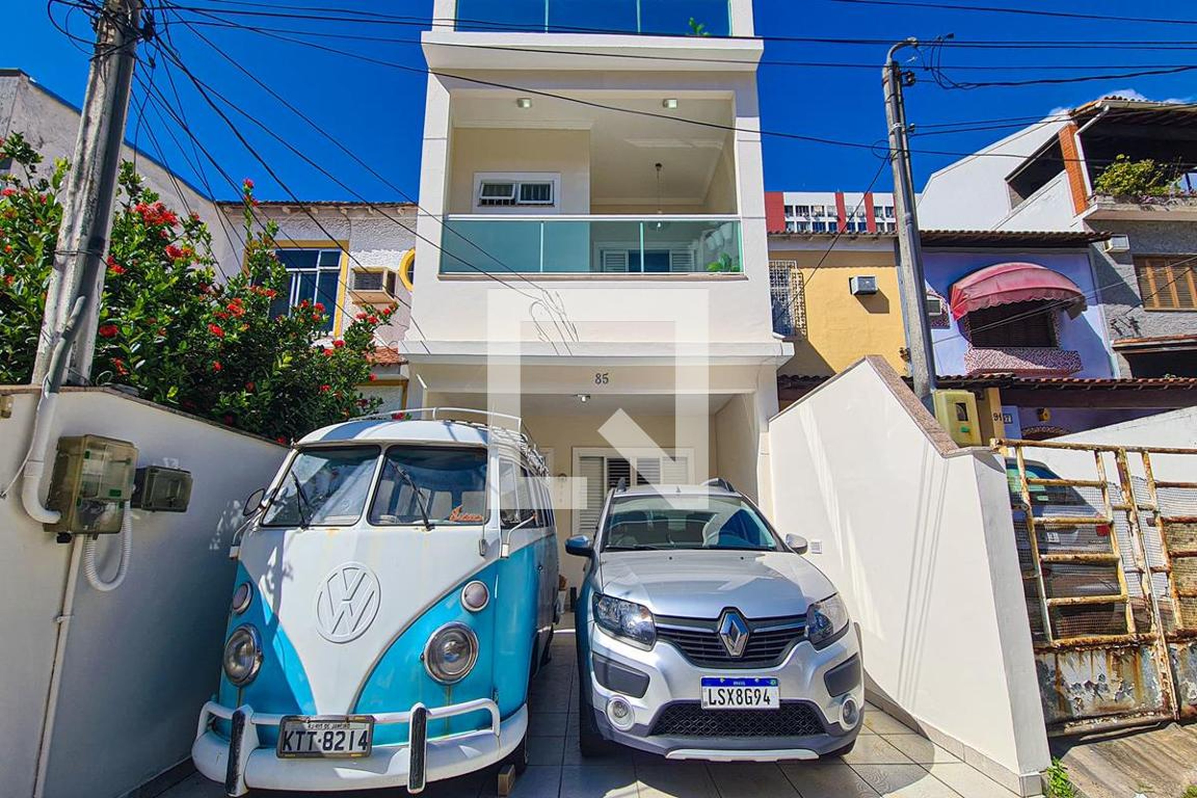 Fachada Condomínio em Rua Juruviara, 85