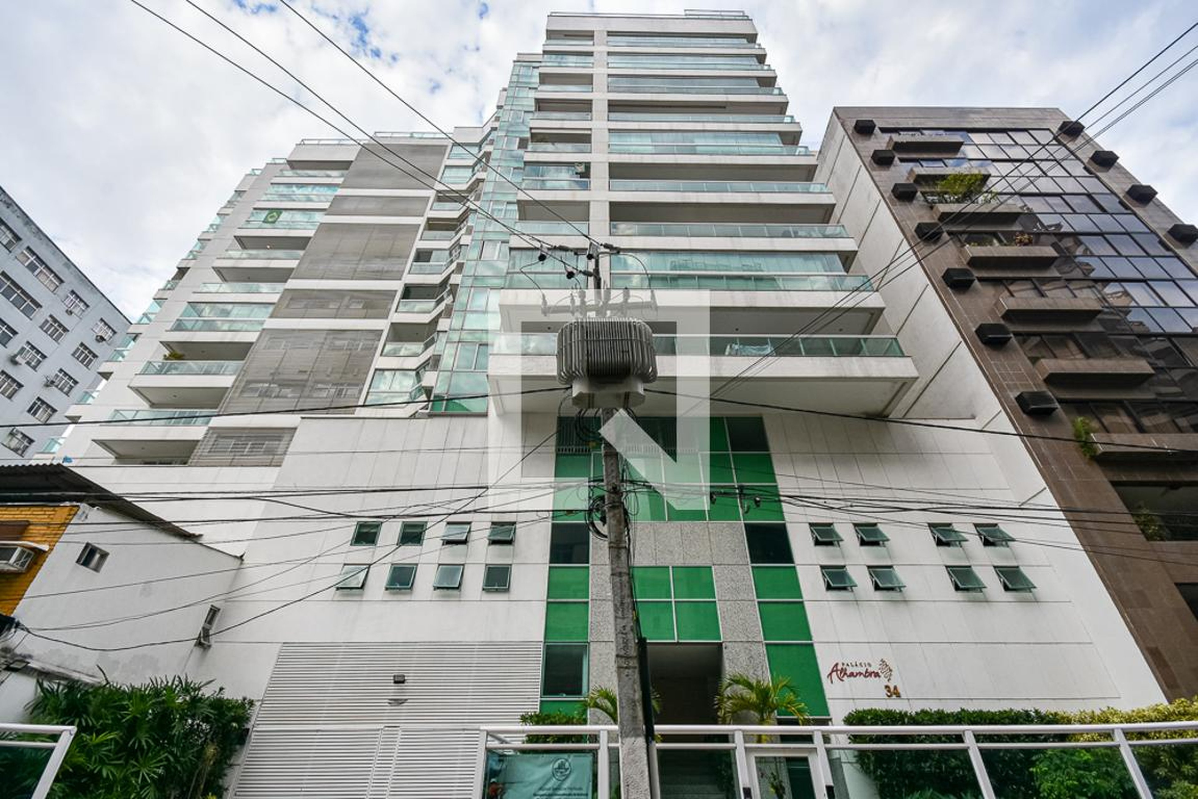 Fachada Condomínio Palácio de Alhambra