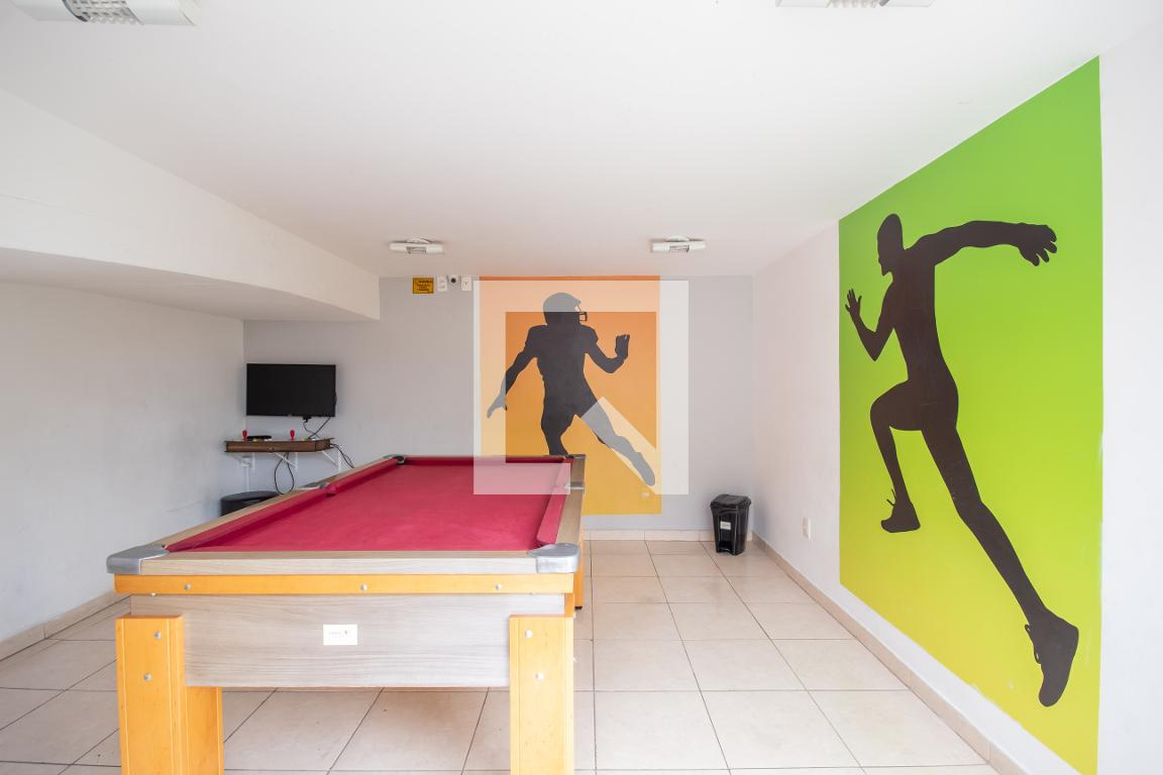 Sala de Jogos - Canadá Gardens