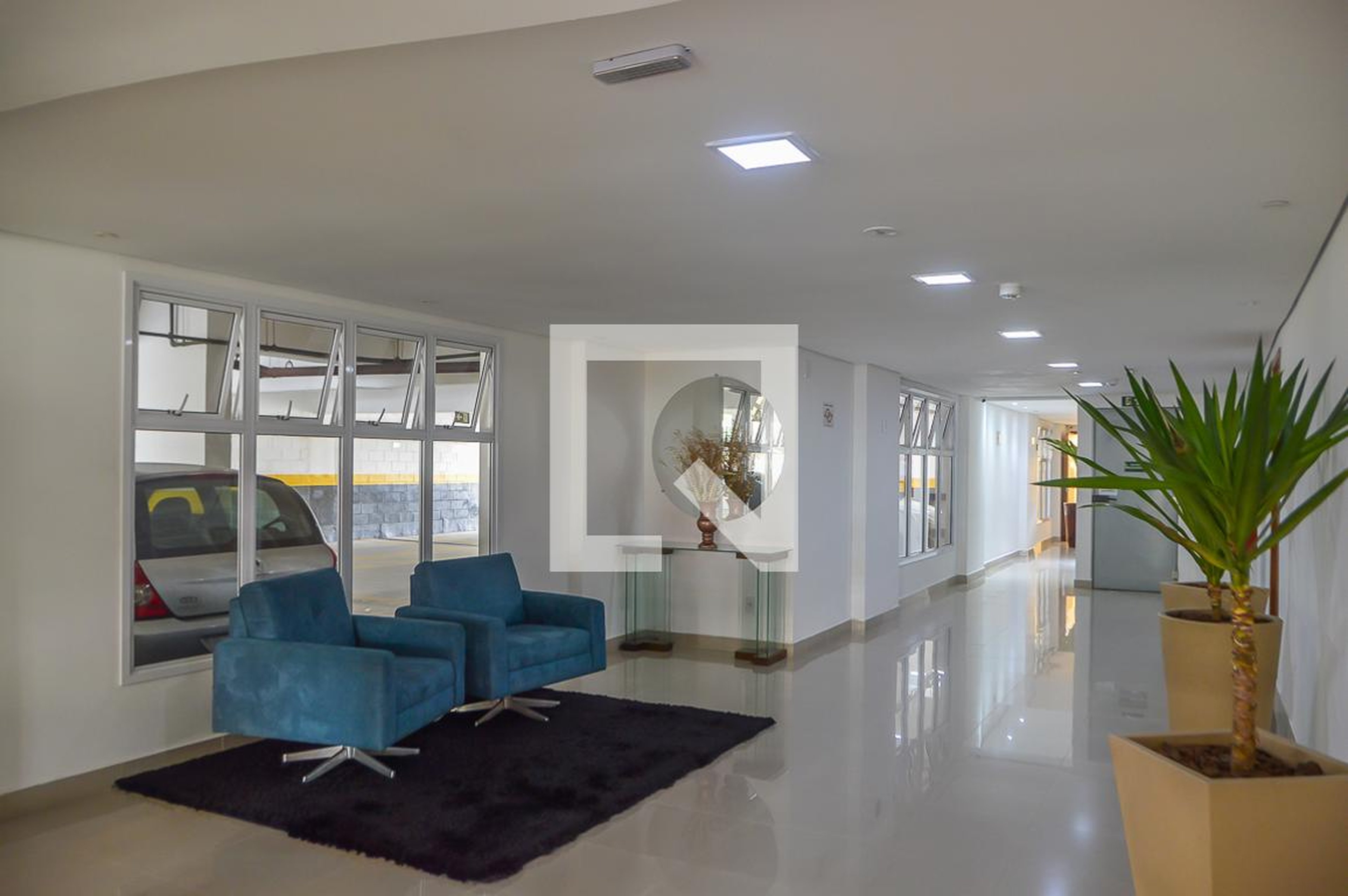 Hall de entrada Condomínio em Rua Doutor Amâncio de Carvalho, 470