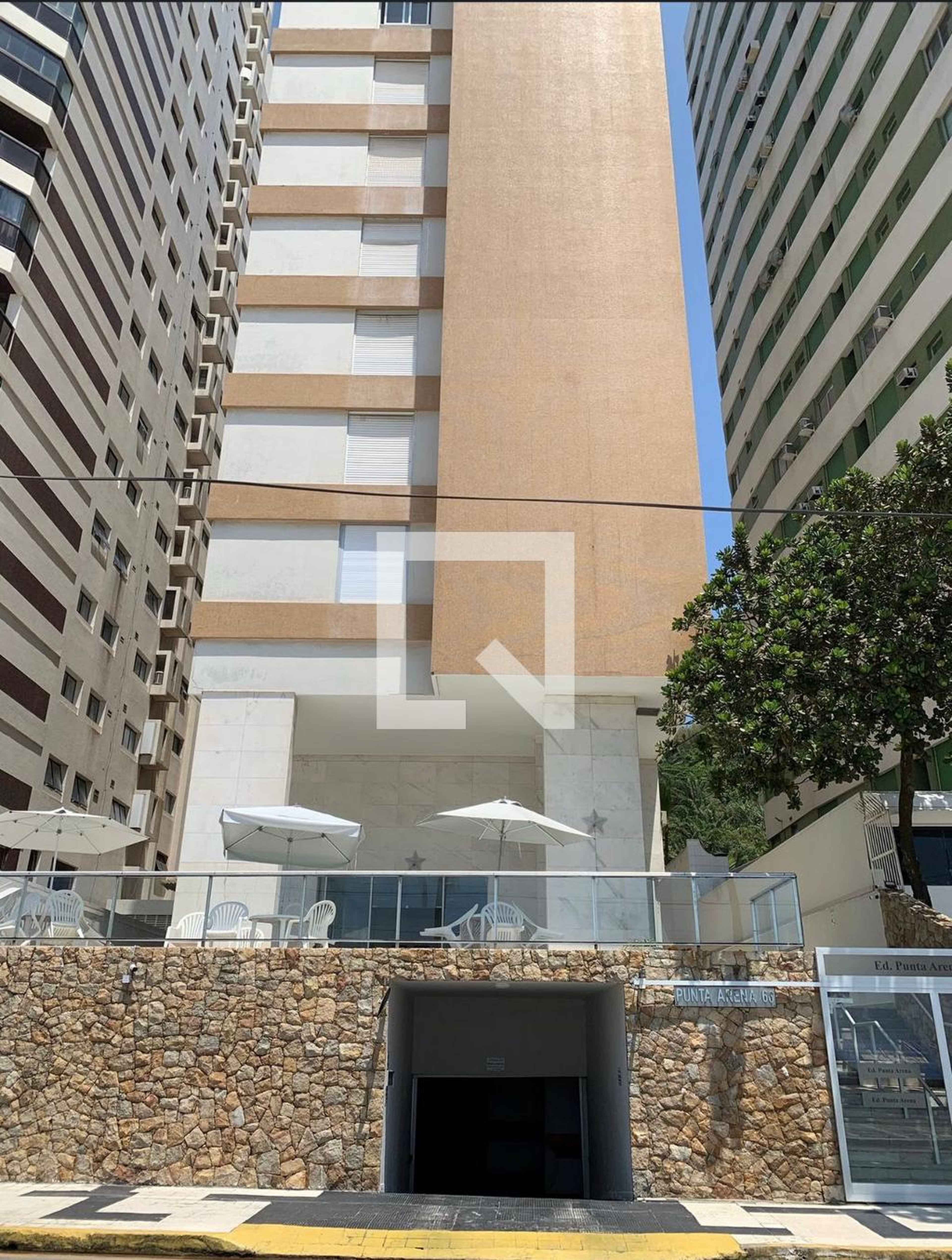 Fachada Condomínio Punta Arena