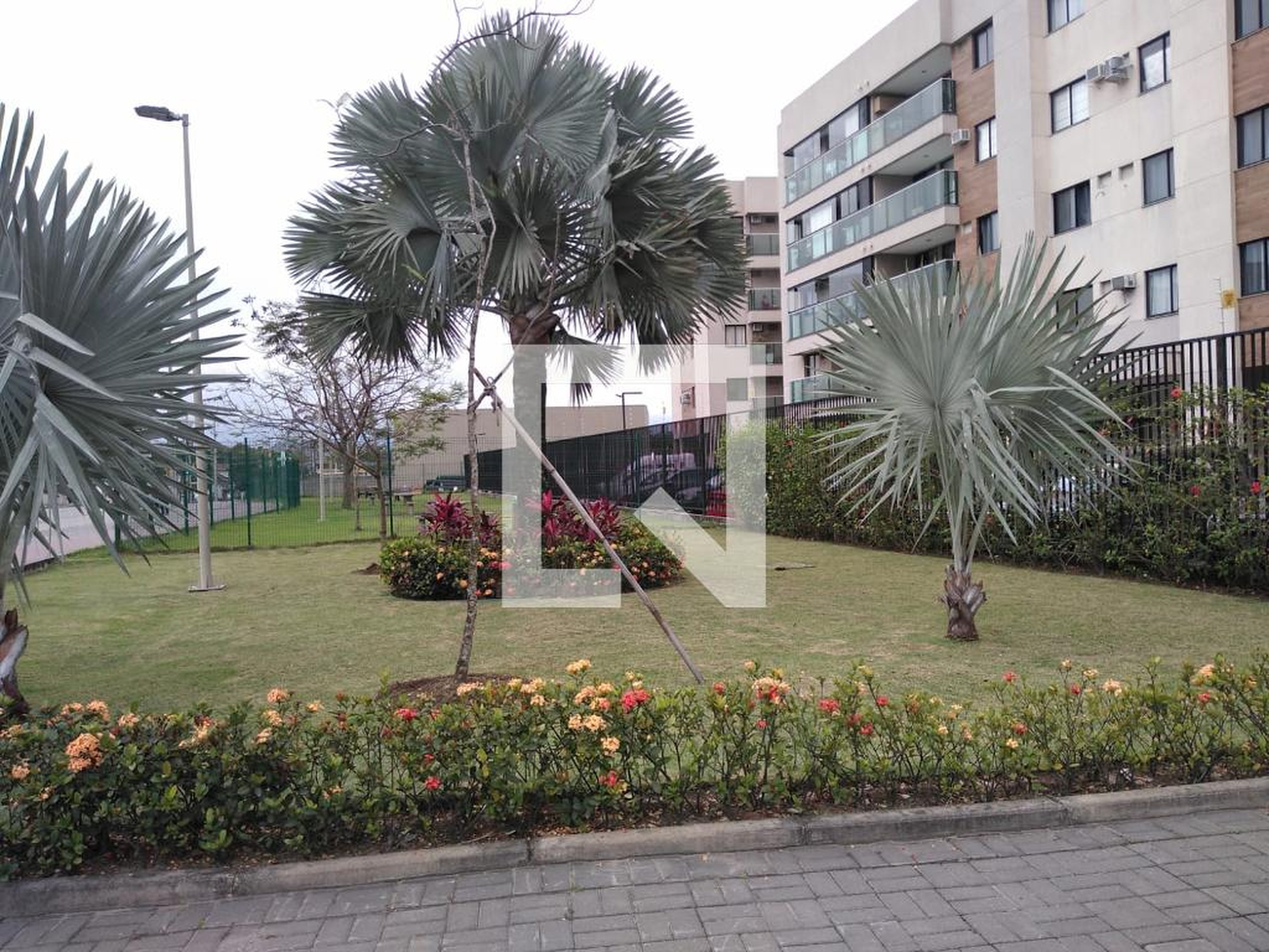 Área externa - Contemporaneo