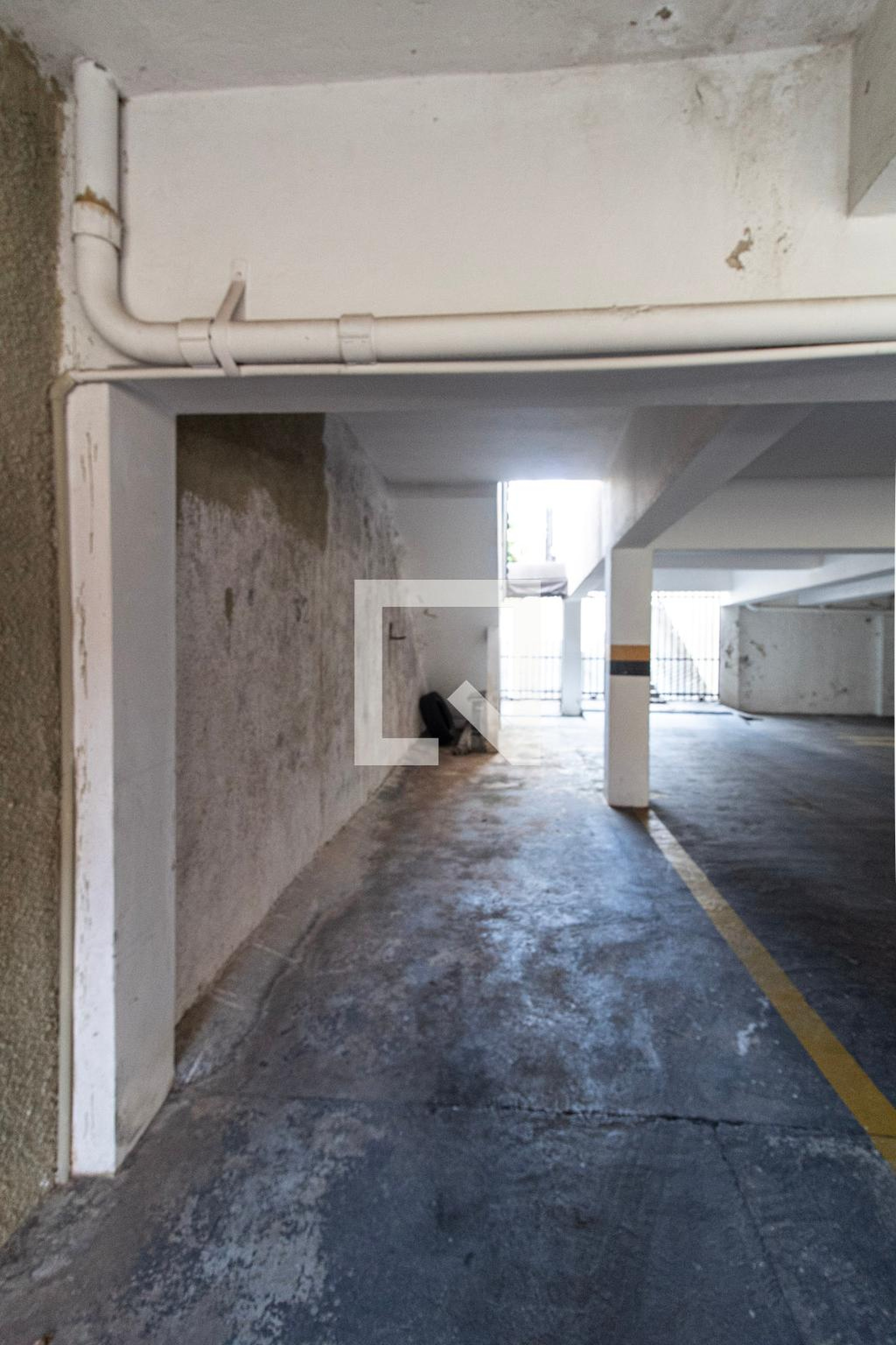 Estacionamento - Edifício Gabriell Micael Muraro Mazon