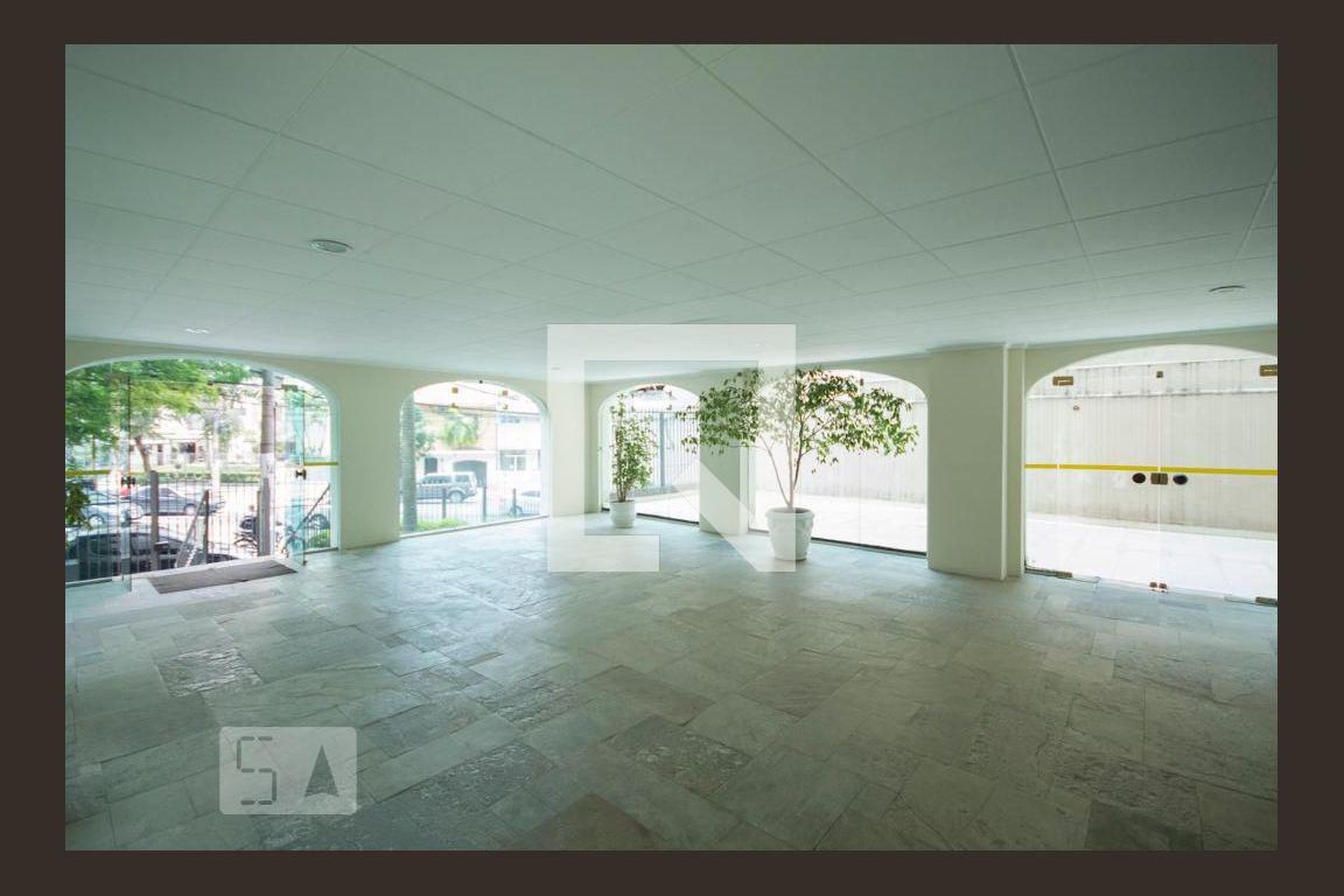 Hall - Honduras