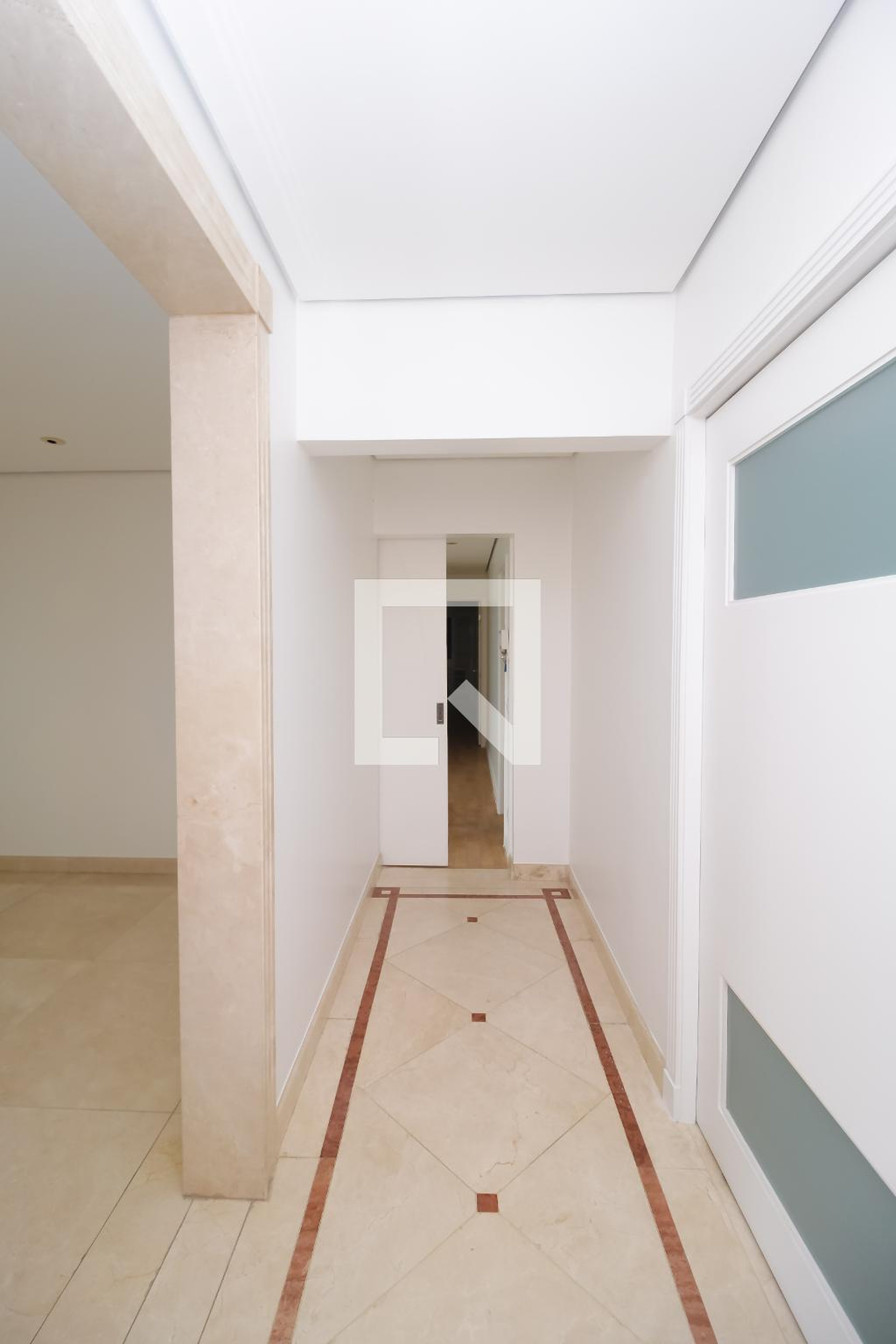 Hall de entrada - Pau Brasil