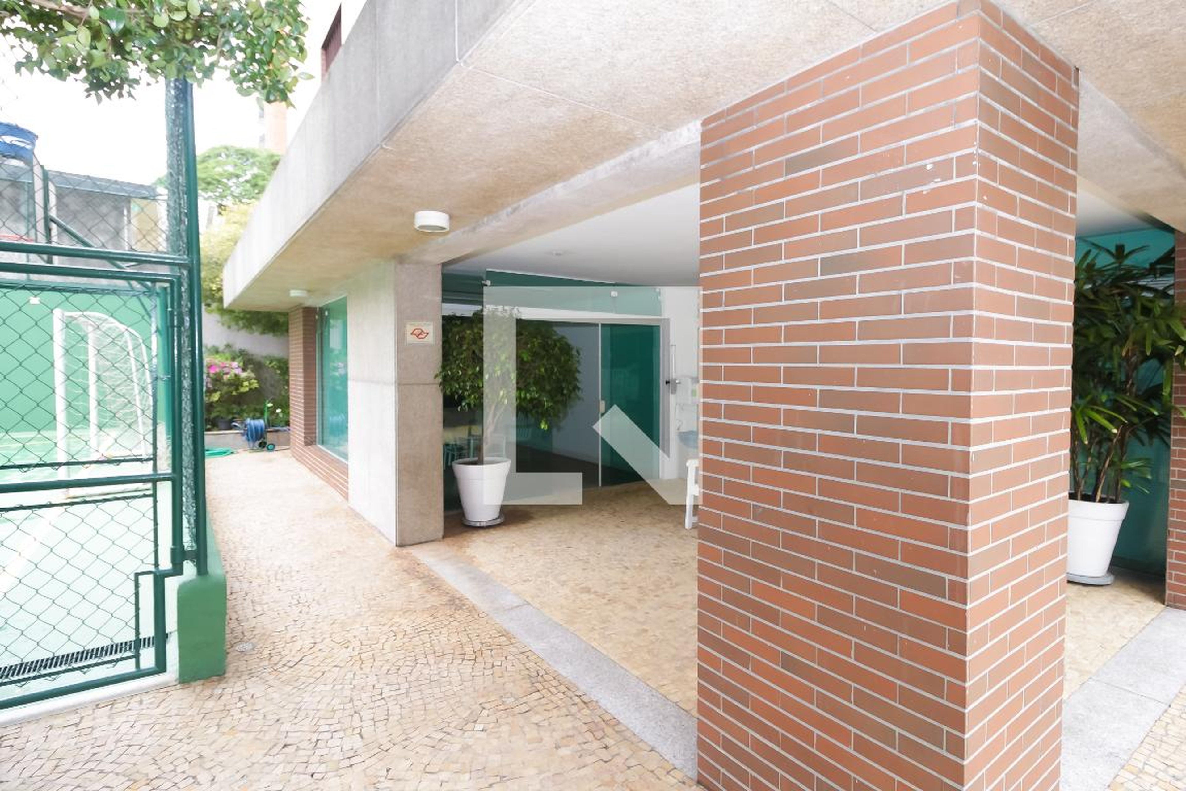 Área comum - Pau Brasil