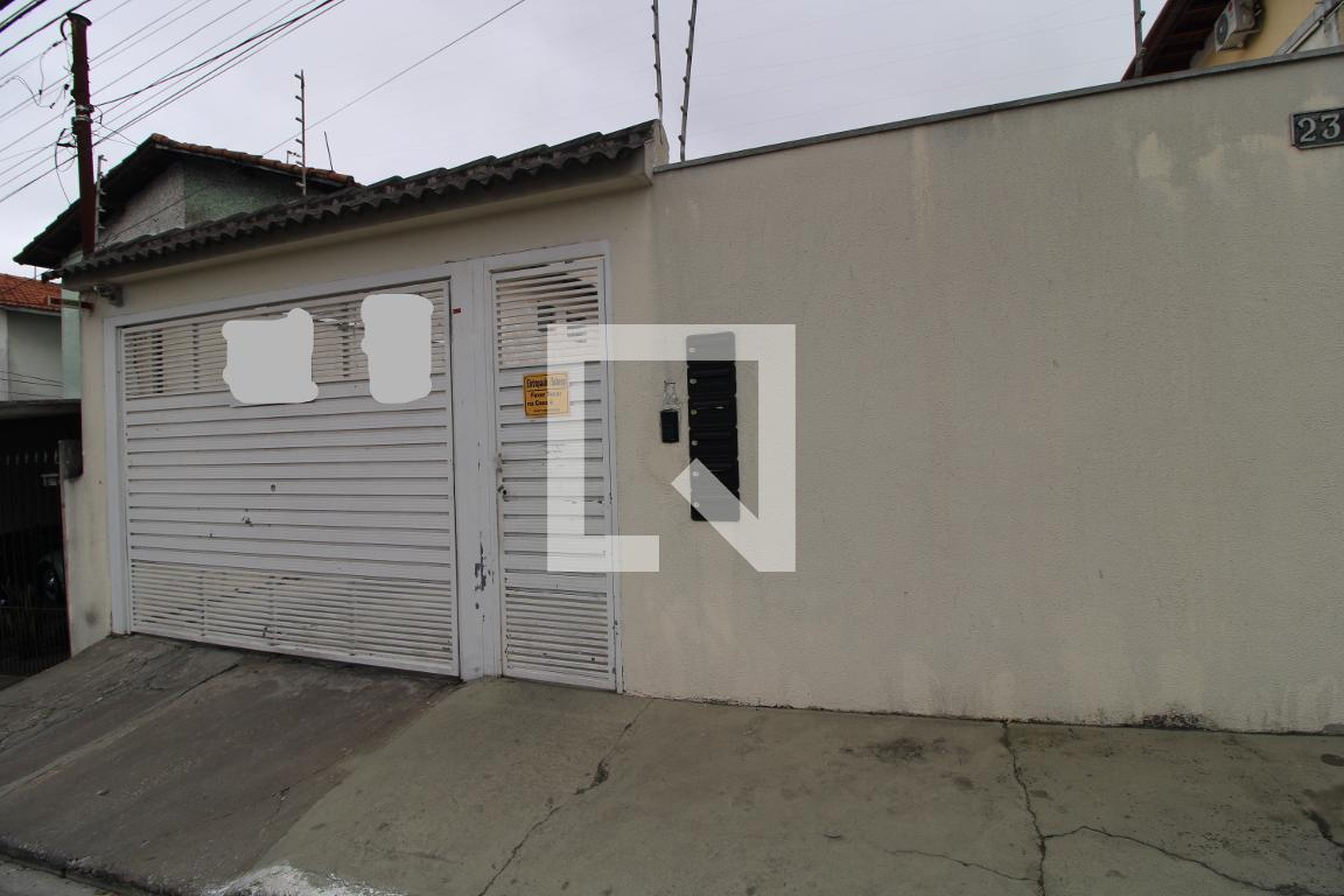 Fachada Condomínio em Rua Santo André, 239