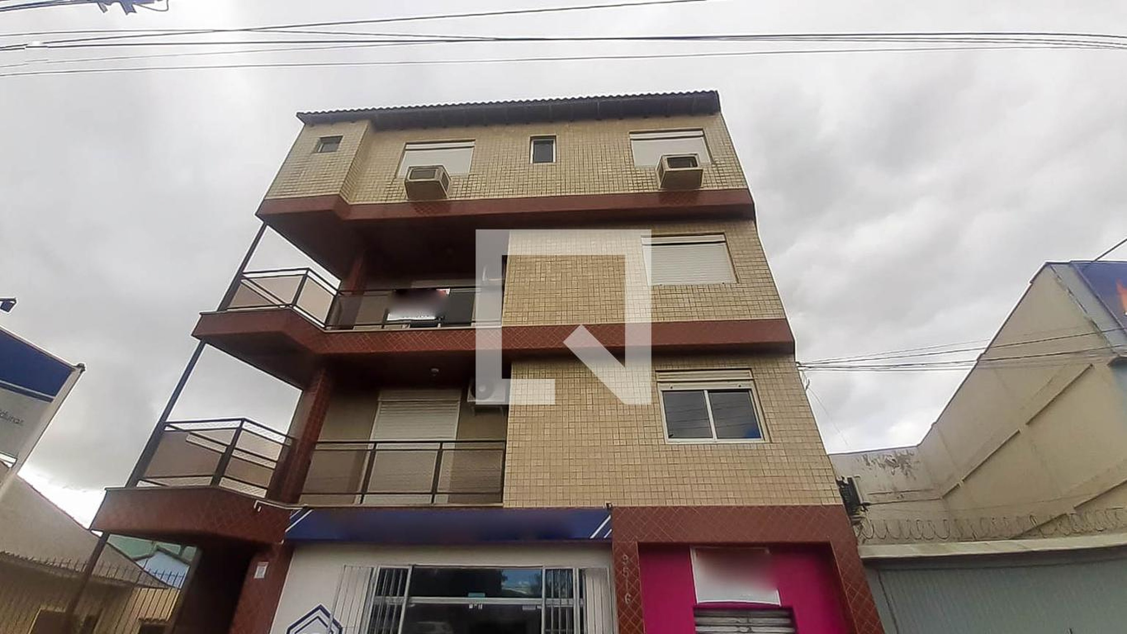 Fachada Condomínio em Avenida Senador Salgado Filho, 9516