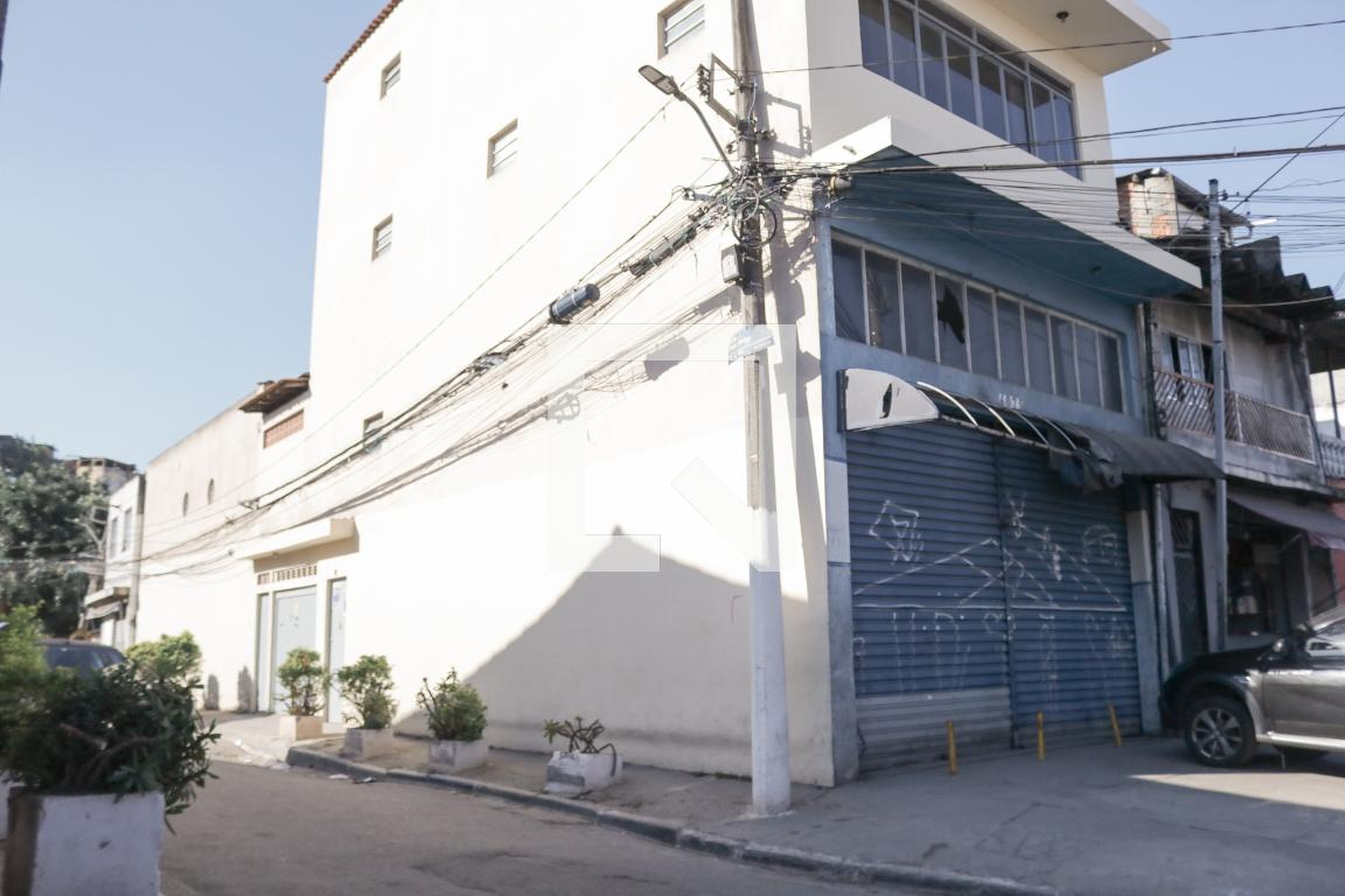 Fachada Condomínio em Rua País Natal, 10