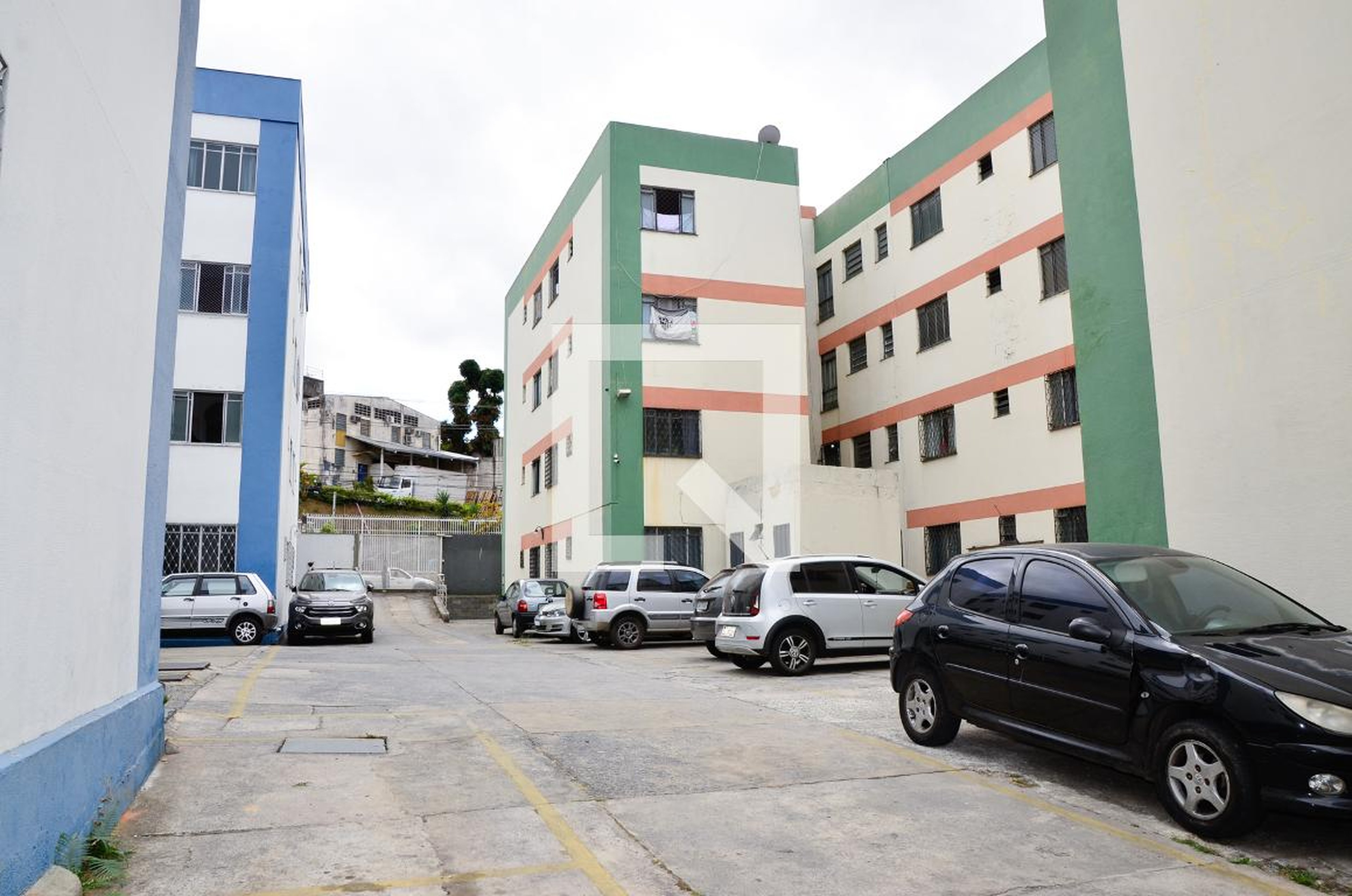 Estacionamento - Residencial Liege