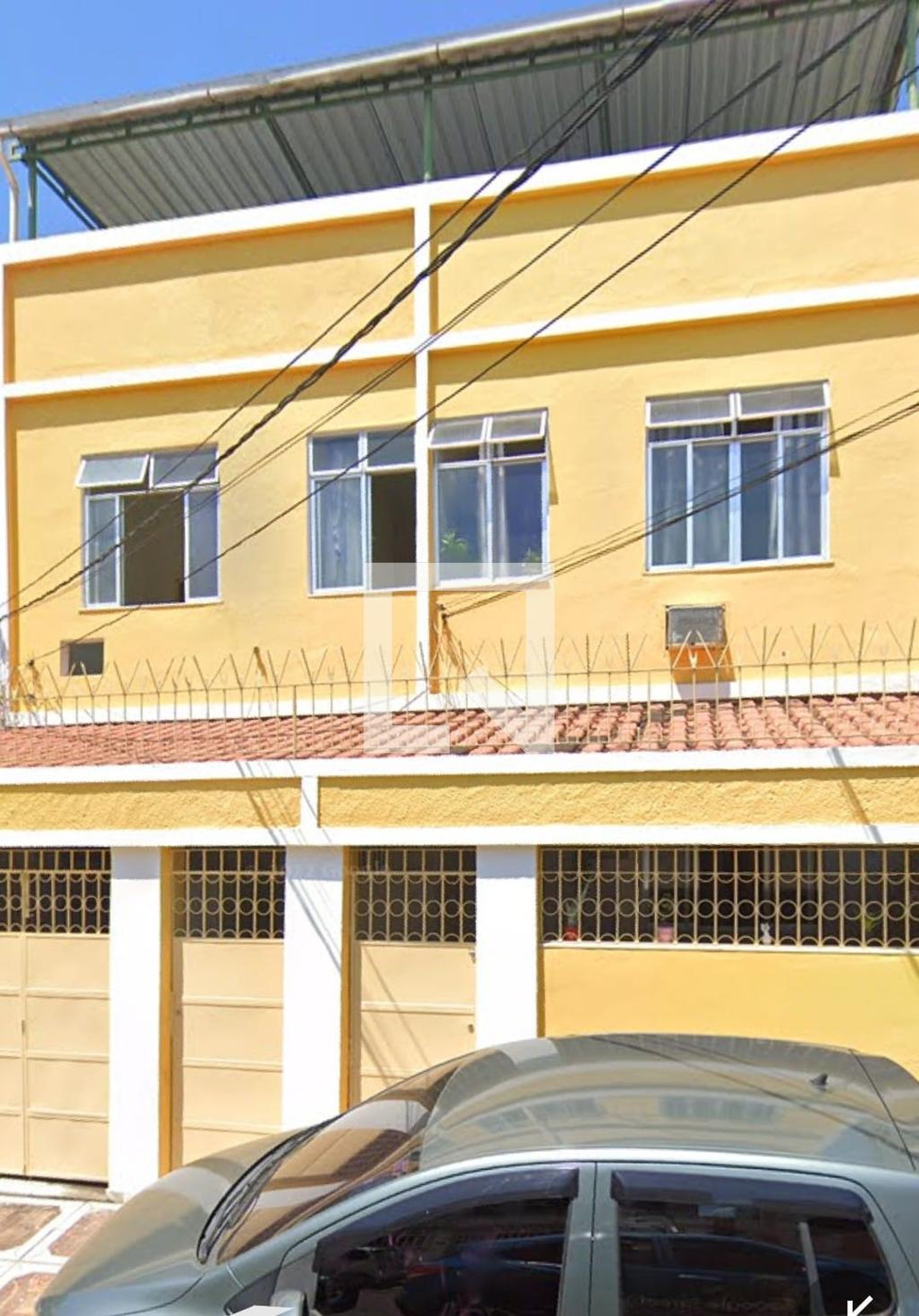 Fachada Condomínio em Rua Tenente Matheus Levino Dos Santos, 15