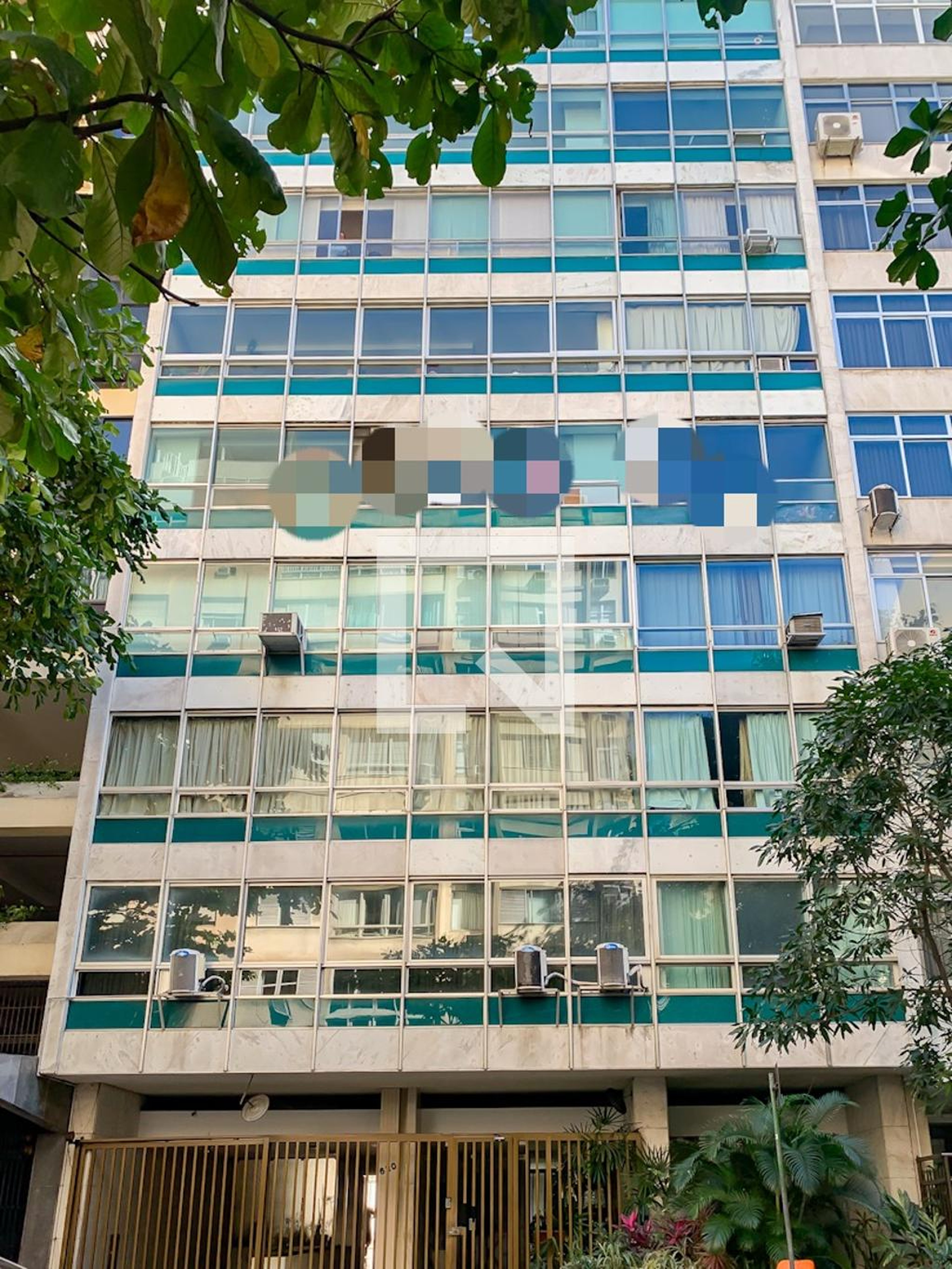 Fachada Condomínio em Avenida Rainha Elisabeth, 620