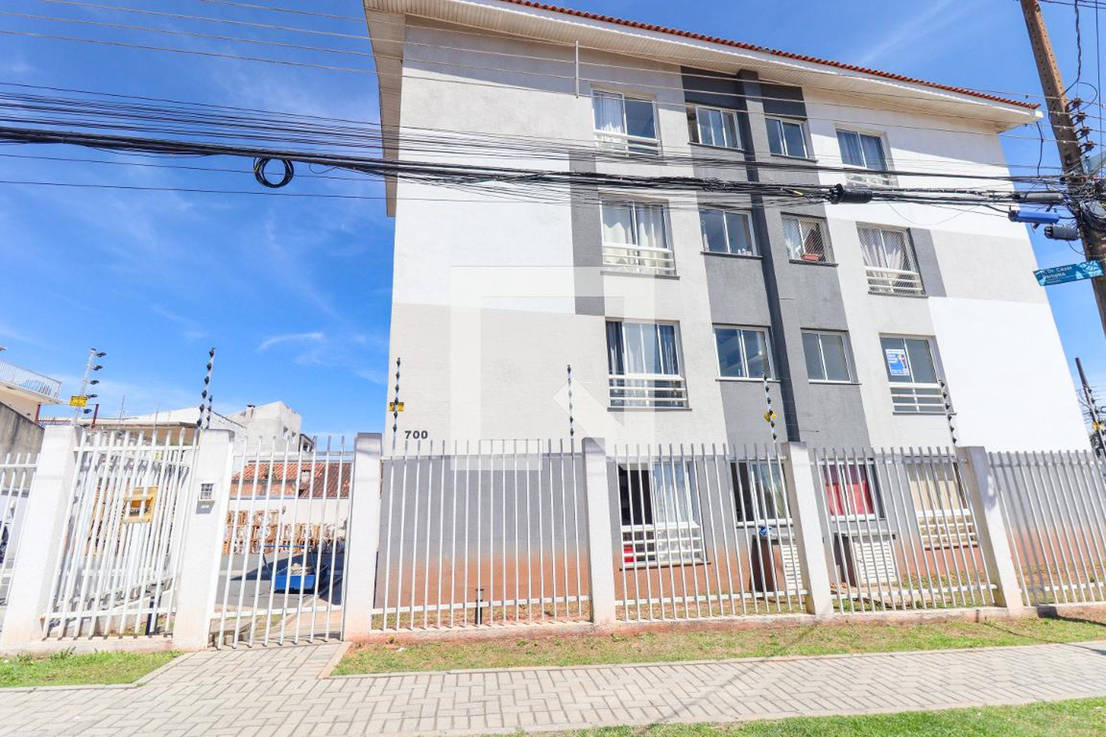 Fachada do Condomínio Condomínio em Rua Arcésio de Barros Lima, 1331