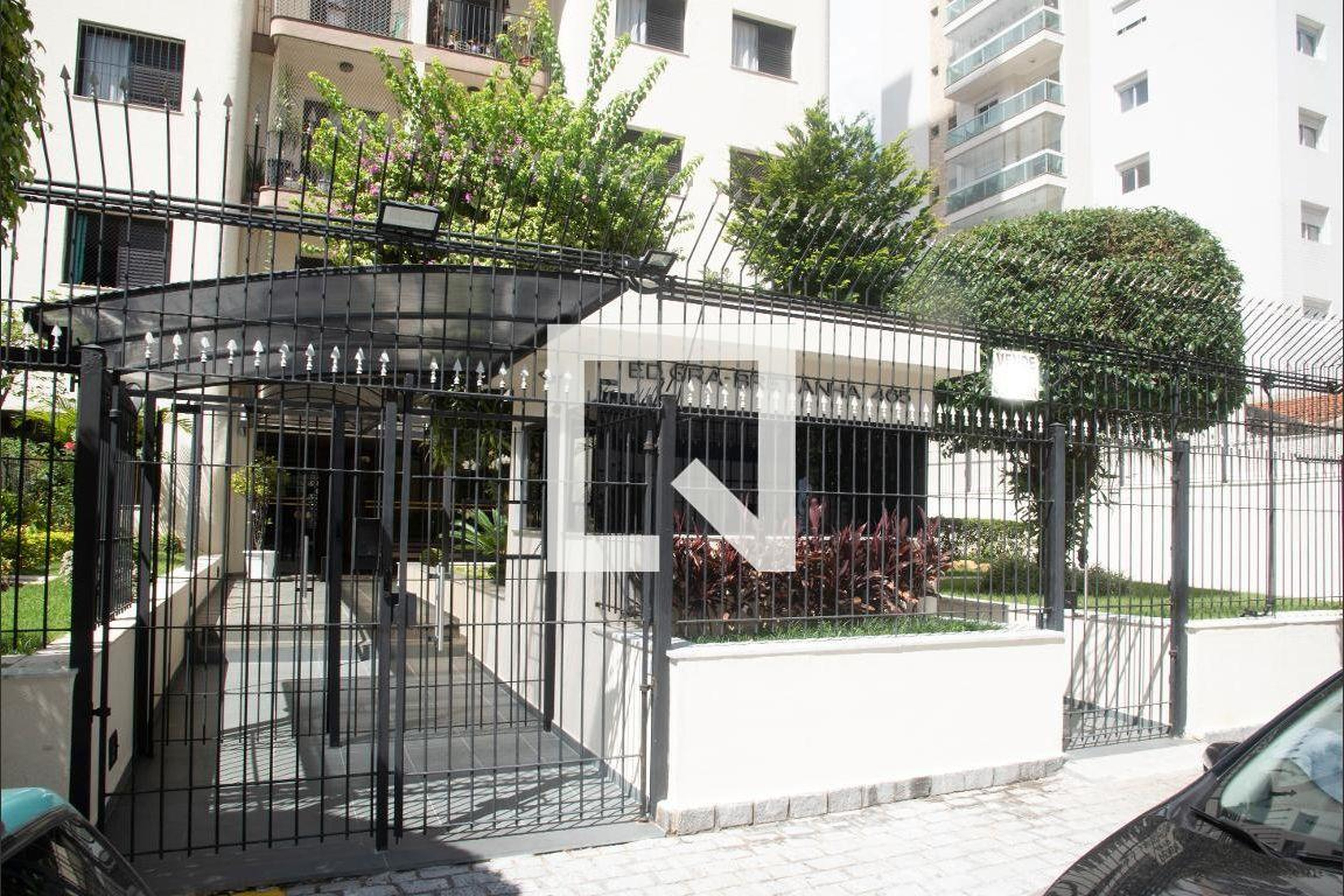 Fachada Condomínio Grã-Bretanha